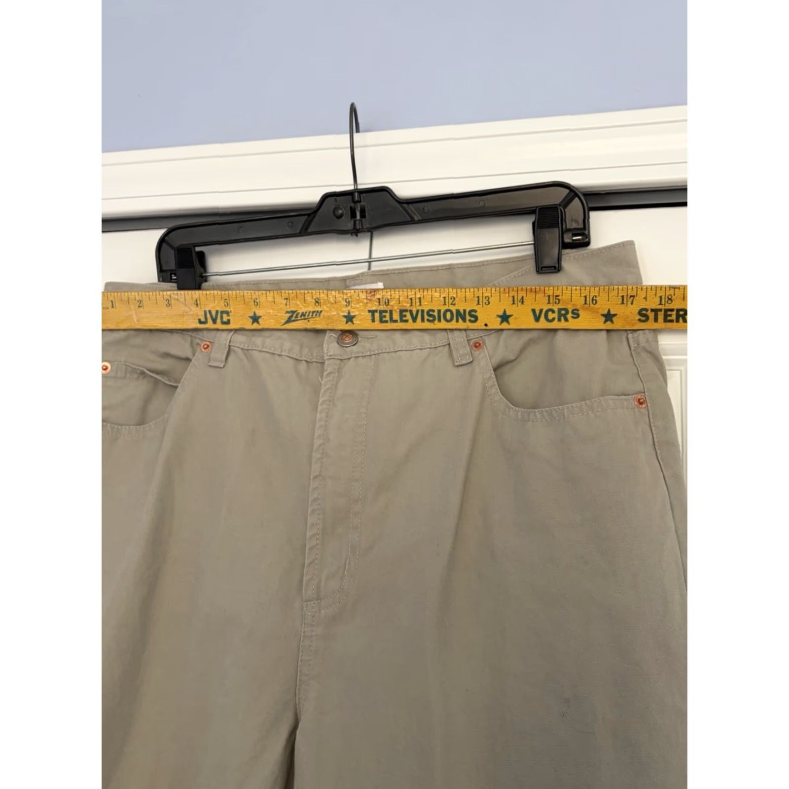 Vintage VINTAGE Columbia Hiking Pants Womens Beige Khaki 18 Regular Chino Outdoors Womens Size 40" / US 18 - 6 Thumbnail