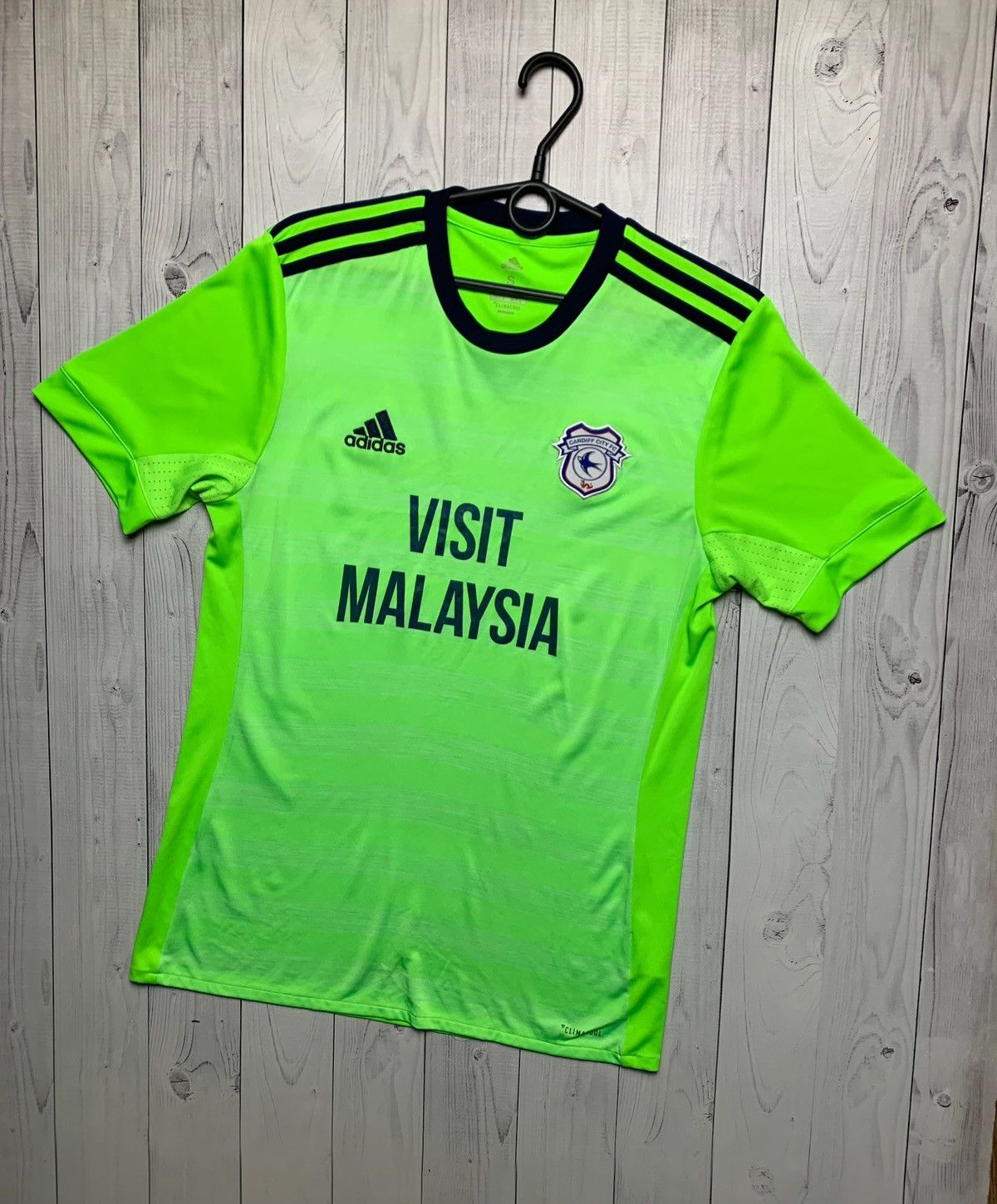 Adidas × Vintage Adidas Cardiff city soccer jersey green size S away rare Size US S / EU 44-46 / 1 - 1 Thumbnail