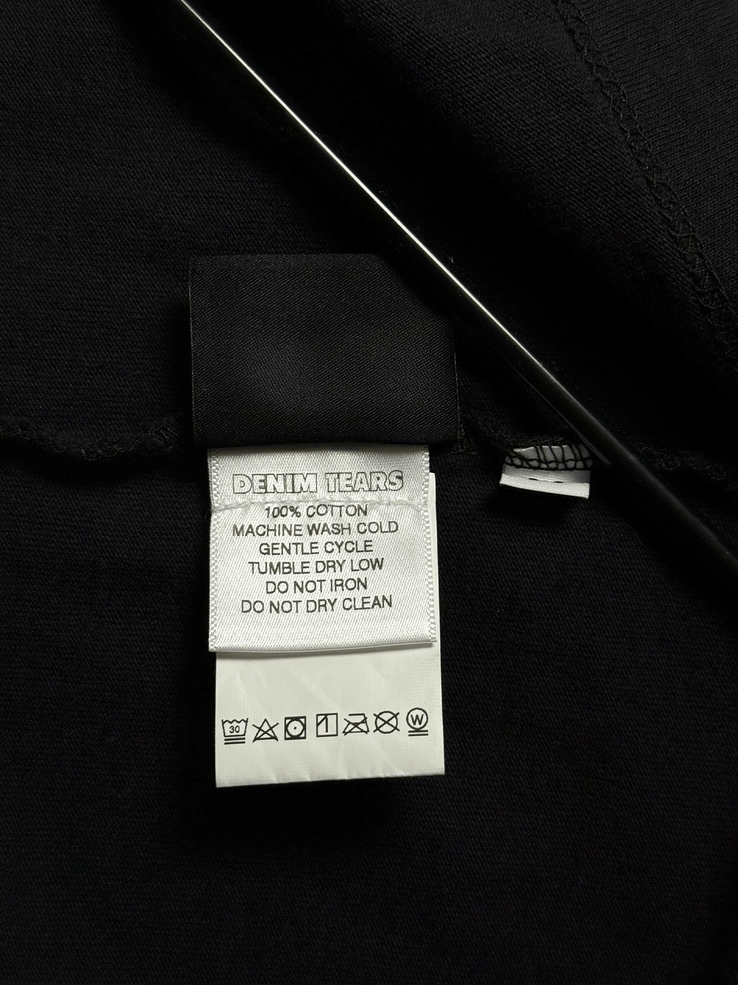 DENIM TEARS Denim Tears "Every Tear Is A Star" black t-shirt Size US M / EU 48-50 / 2 - 5 Thumbnail