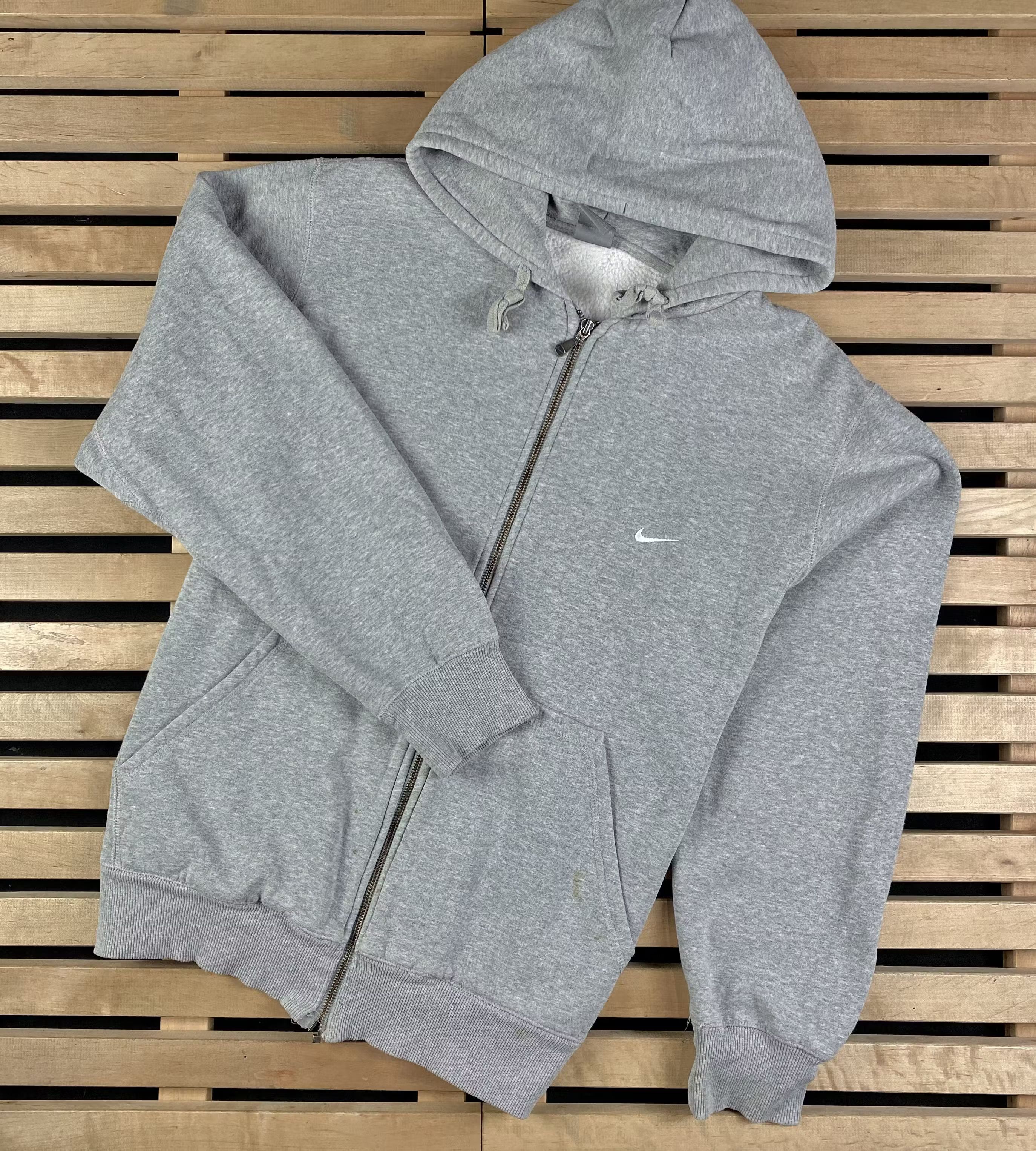 Nike × Vintage Men’s Hoodie Nike Vintage Size XL Size US XL / EU 56 / 4 - 1 Thumbnail