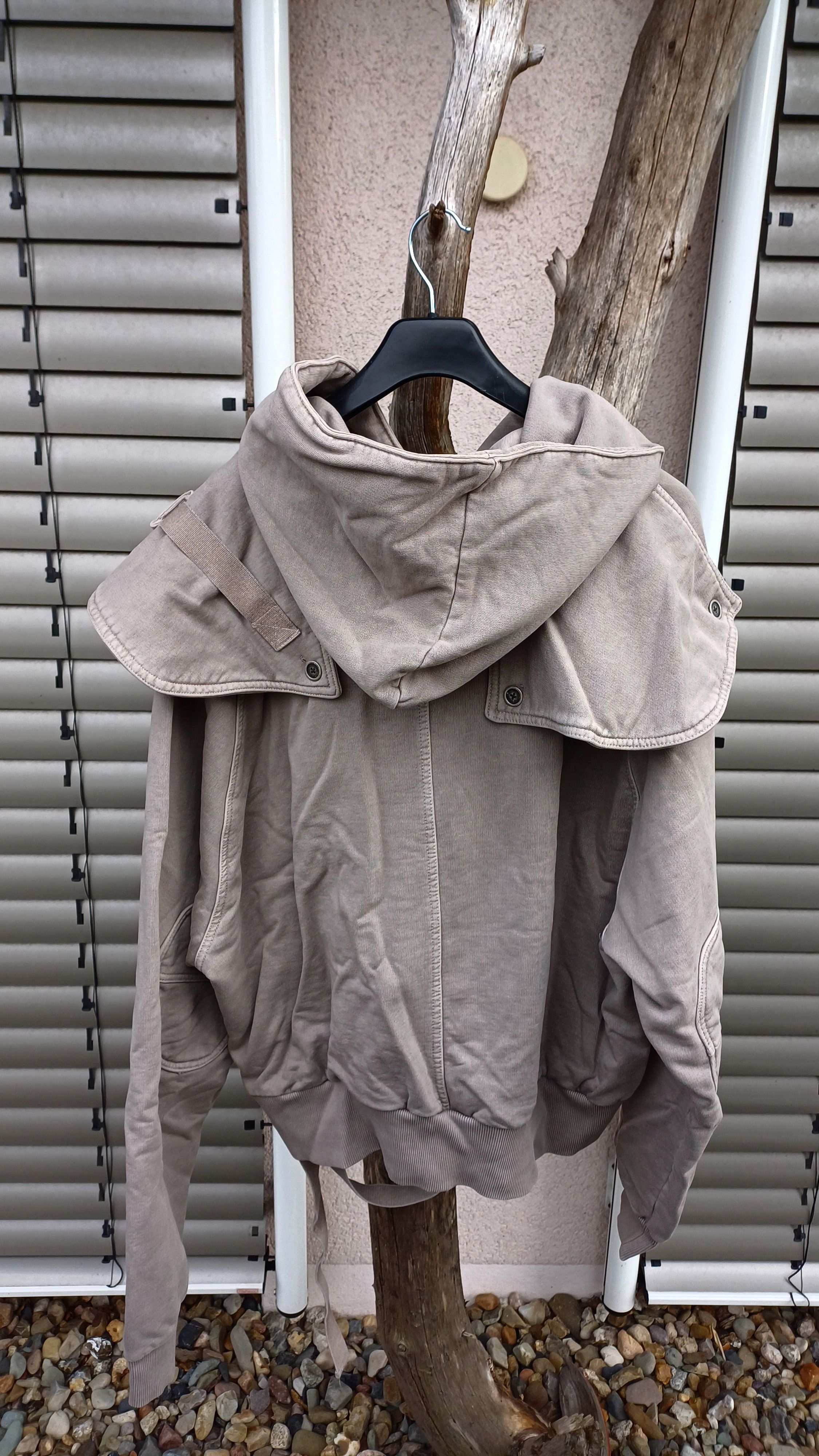 SHINE LUXURY Shine Luxury Studios layered strapped navigator zipper hood. Size US L / EU 52-54 / 3 - 2 Thumbnail
