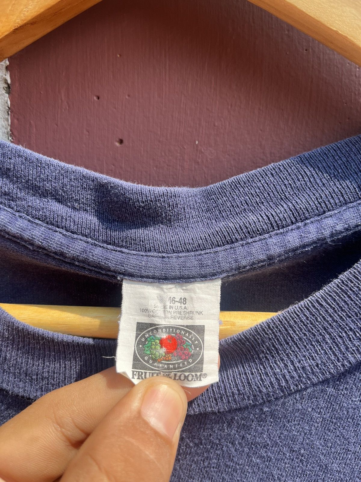 Vintage Navy Pocket Tee 90s’ Size US L / EU 52-54 / 3 - 4 Thumbnail