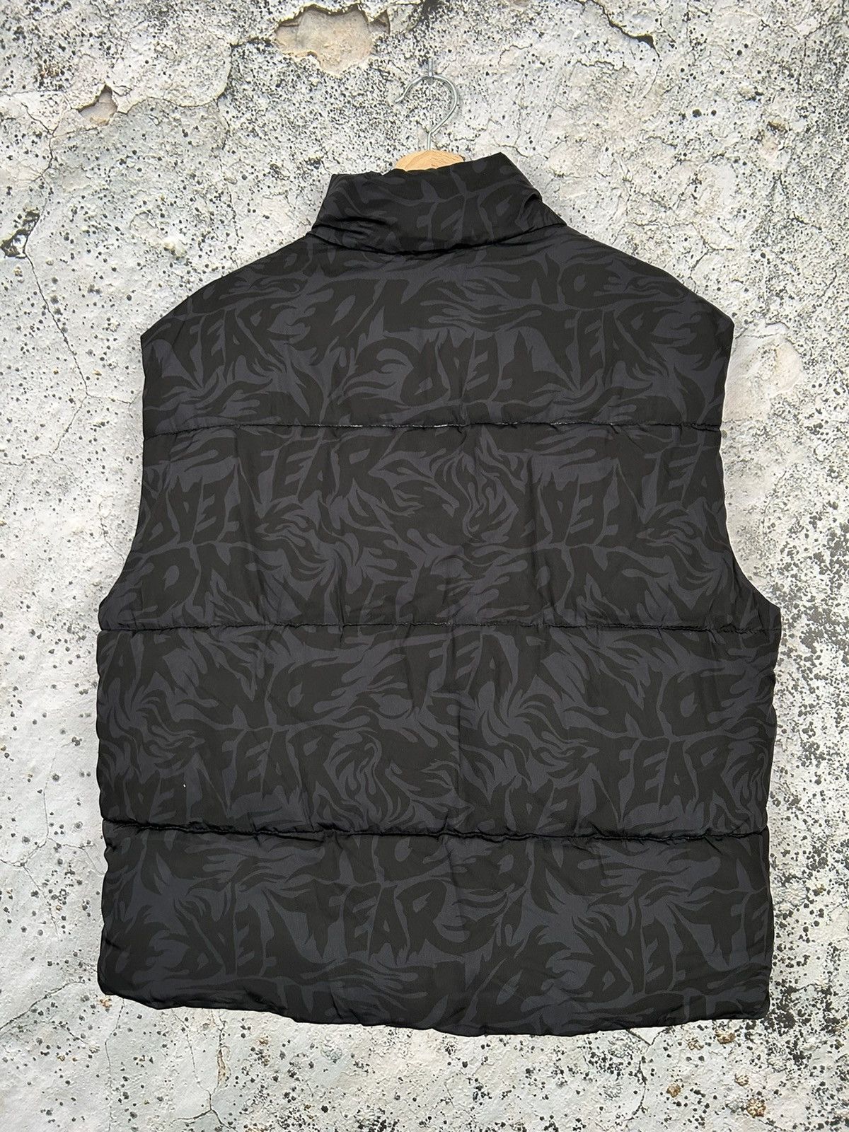 H&M Vintage No Fear x H&M Puffer Vest Streetwear Hype Skate Camo Size US S / EU 44-46 / 1 - 4 Thumbnail