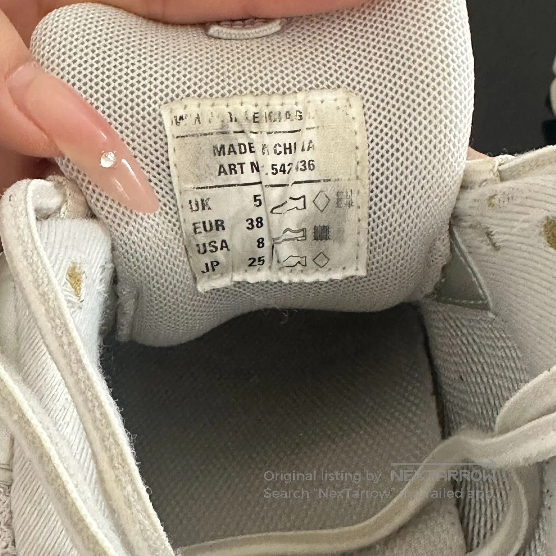 Balenciaga balenciaga track women's sneakers in white. Size US 7 / IT 37 - 7 Thumbnail