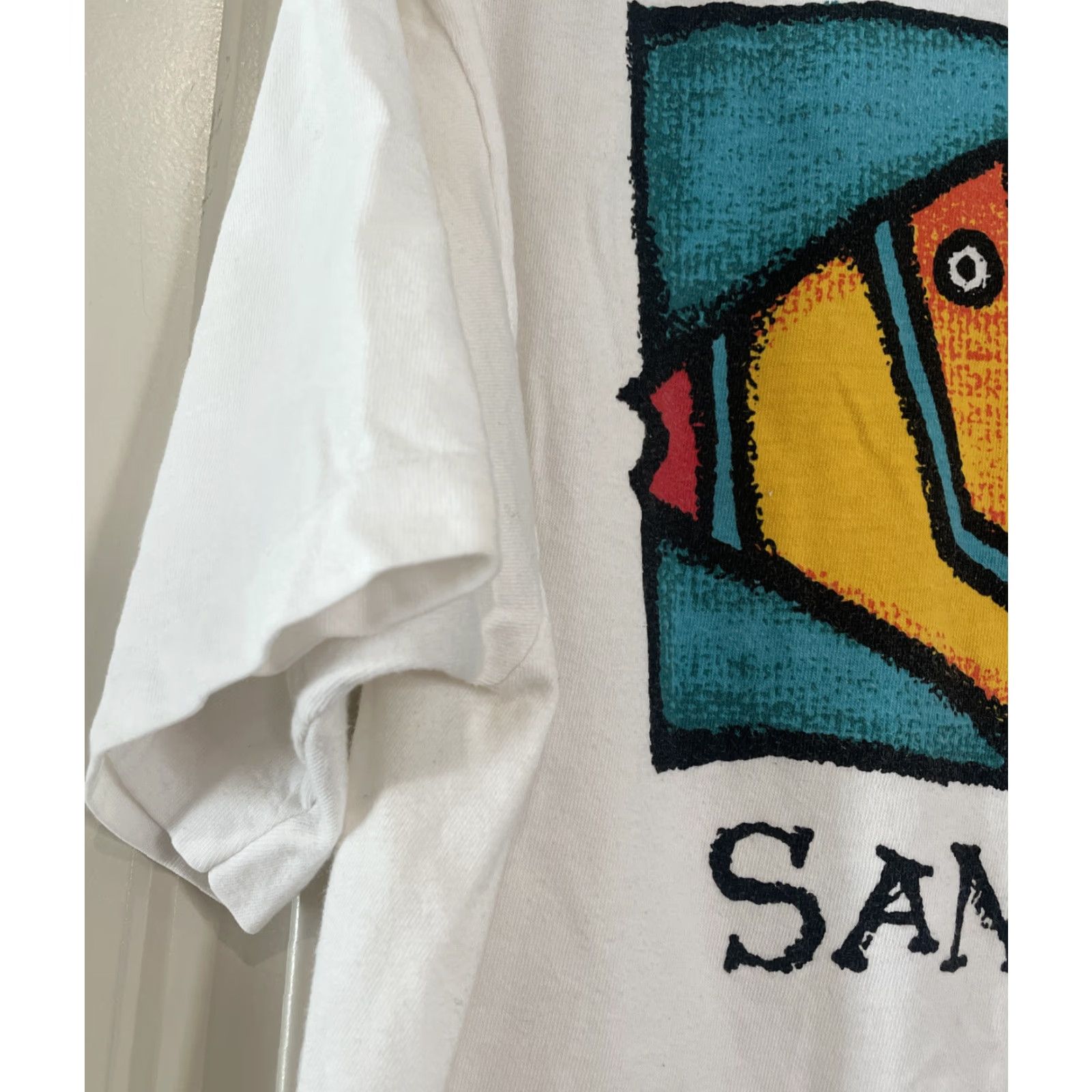 Vintage VINTAGE Crazy Shirts Graphic Tee T-Shirt Adult Medium White Fish USA Made Hawaii Mens Size US M / EU 48-50 / 2 - 3 Thumbnail