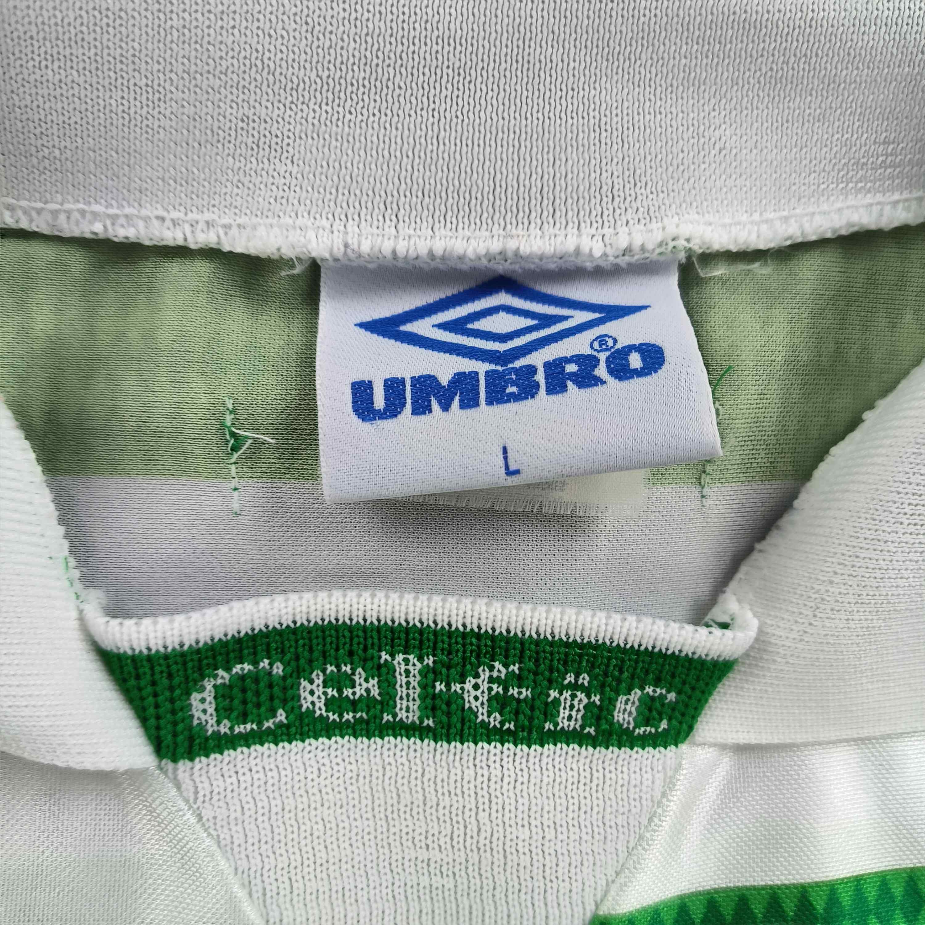 Umbro Celtic 1997-99 Umbro home football jersey shirt size L Size US L / EU 52-54 / 3 - 4 Thumbnail