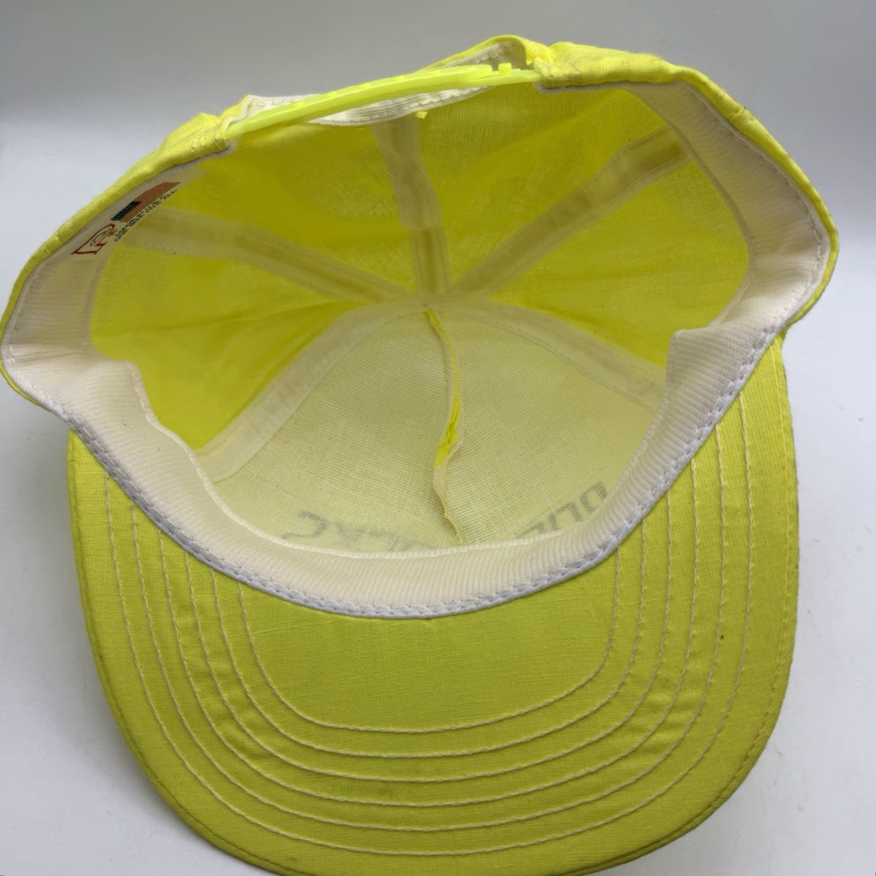 Vintage VINTAGE Boondocks USA Trucker Hat Snapback OSFA Neon Yellow Unisex Adults Adjustable Hat Mens Womens Boys Girls Size ONE SIZE - 5 Thumbnail