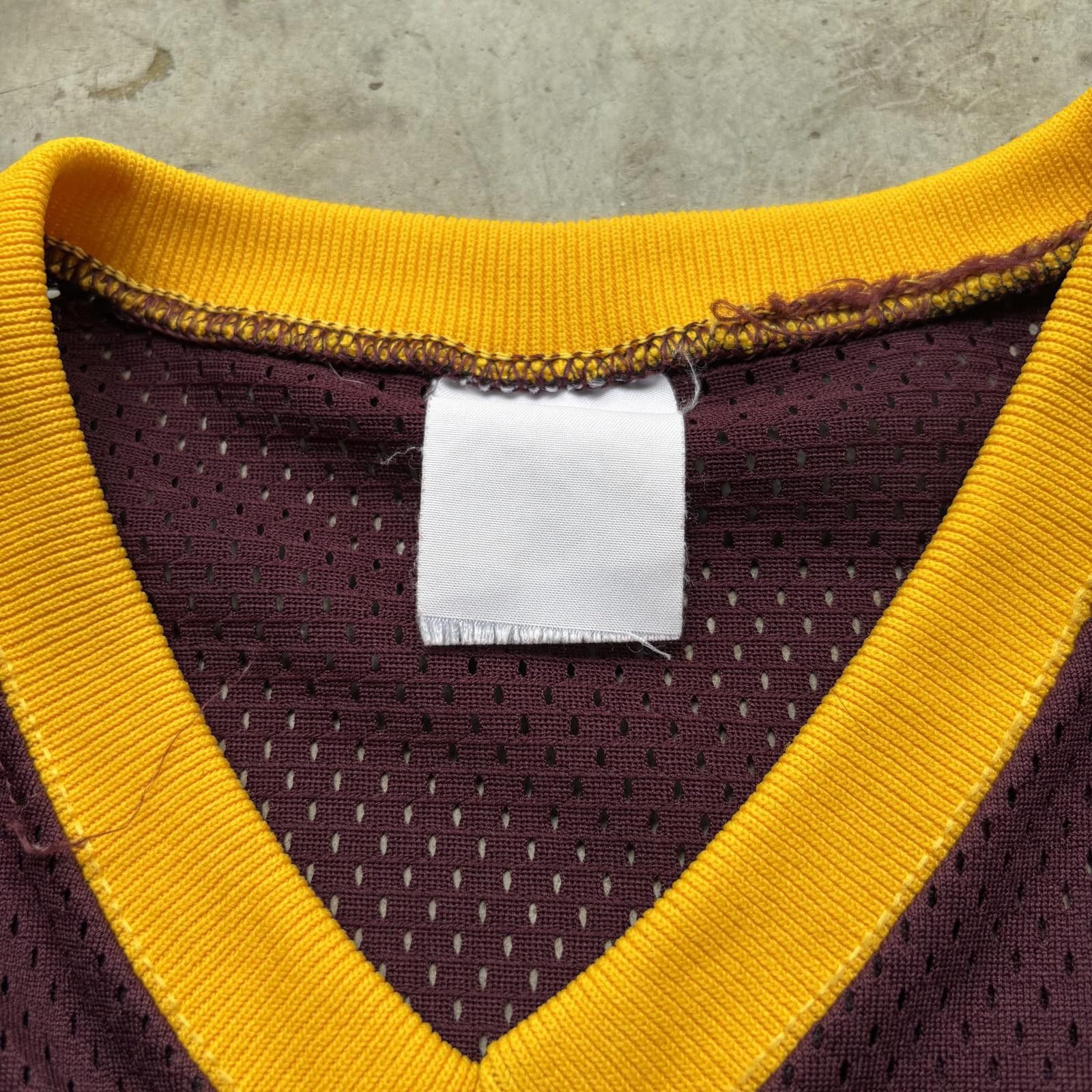Vintage Vintage 80s Burgundy Horns Mesh Football Grunge Baggy Jersey Size US XL / EU 56 / 4 - 7 Thumbnail