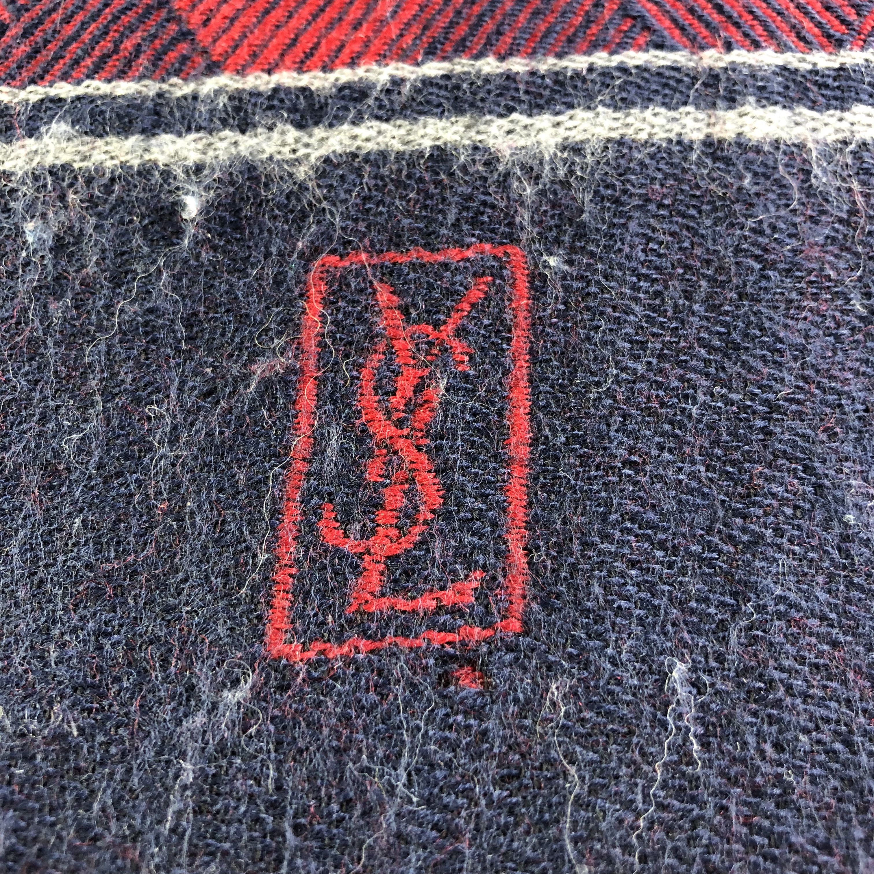 Yves Saint Laurent YSL Wool Scarf Muffler V2042 Size ONE SIZE - 5 Thumbnail