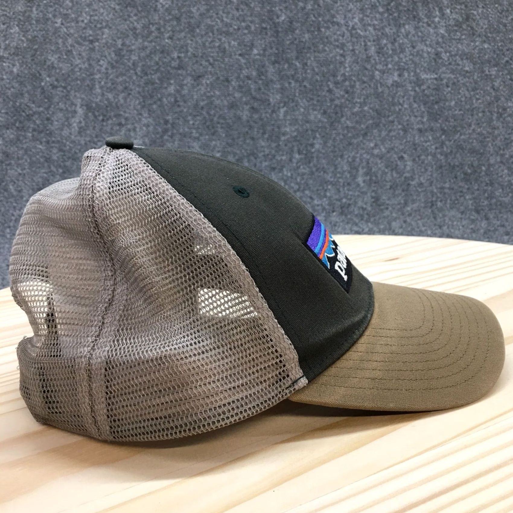Patagonia Patagonia Trucker Hat Mens Brown OS Adjustable Curved Brim Embroidered Logo Size ONE SIZE - 6 Thumbnail