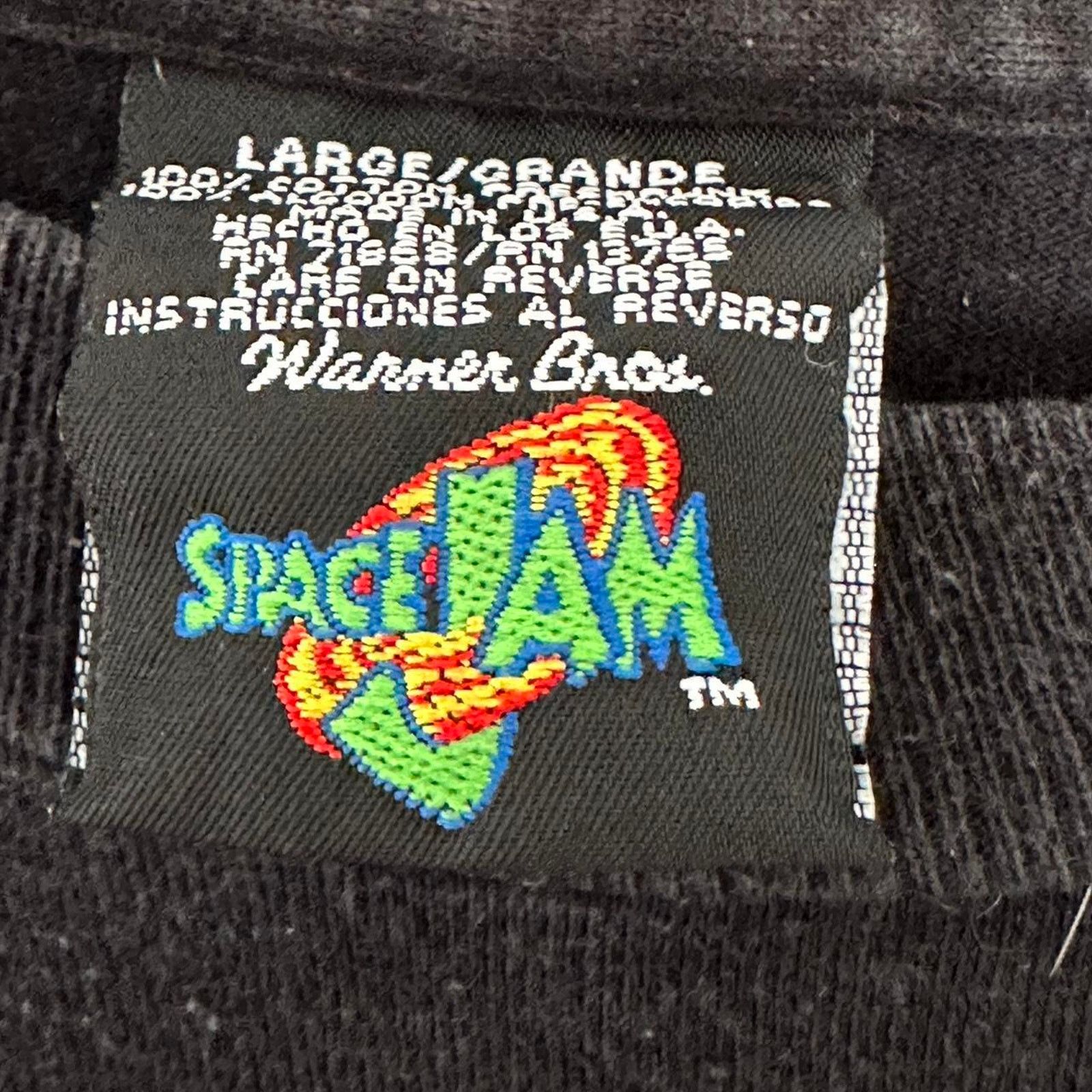 Warner Bros RARE Vintage 1996 Space Jam Tune Squad L/S T Shirt size L Size US L / EU 52-54 / 3 - 4 Thumbnail