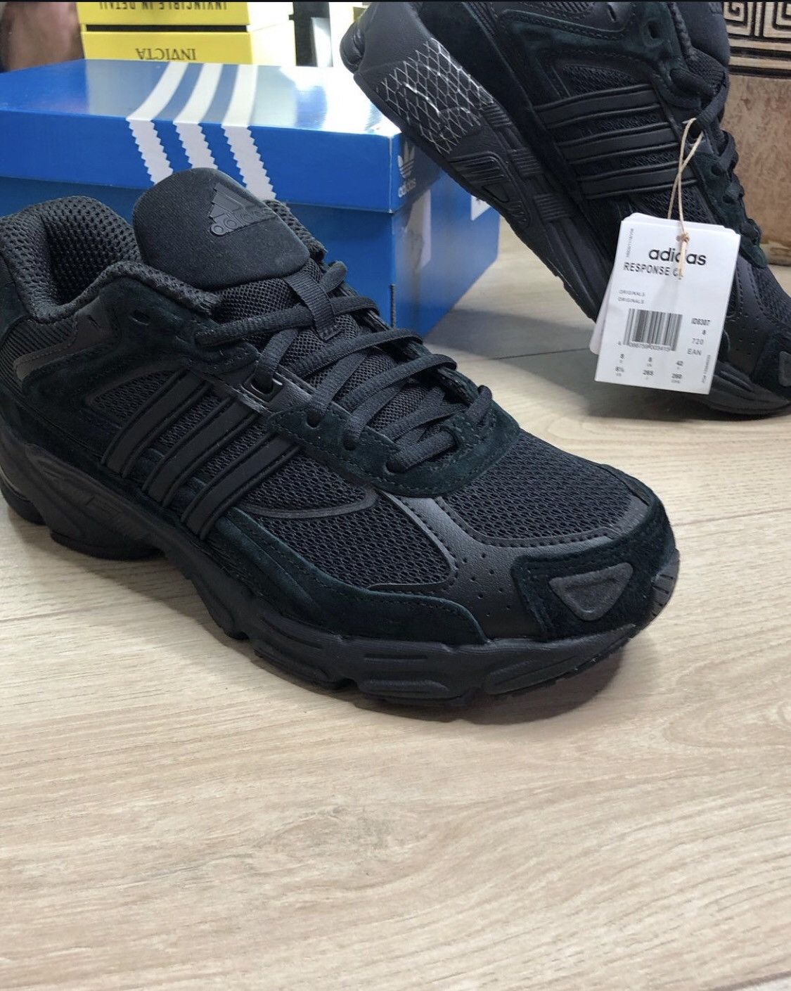 Adidas Adidas Response CL Size US 8 / EU 41 - 3 Thumbnail