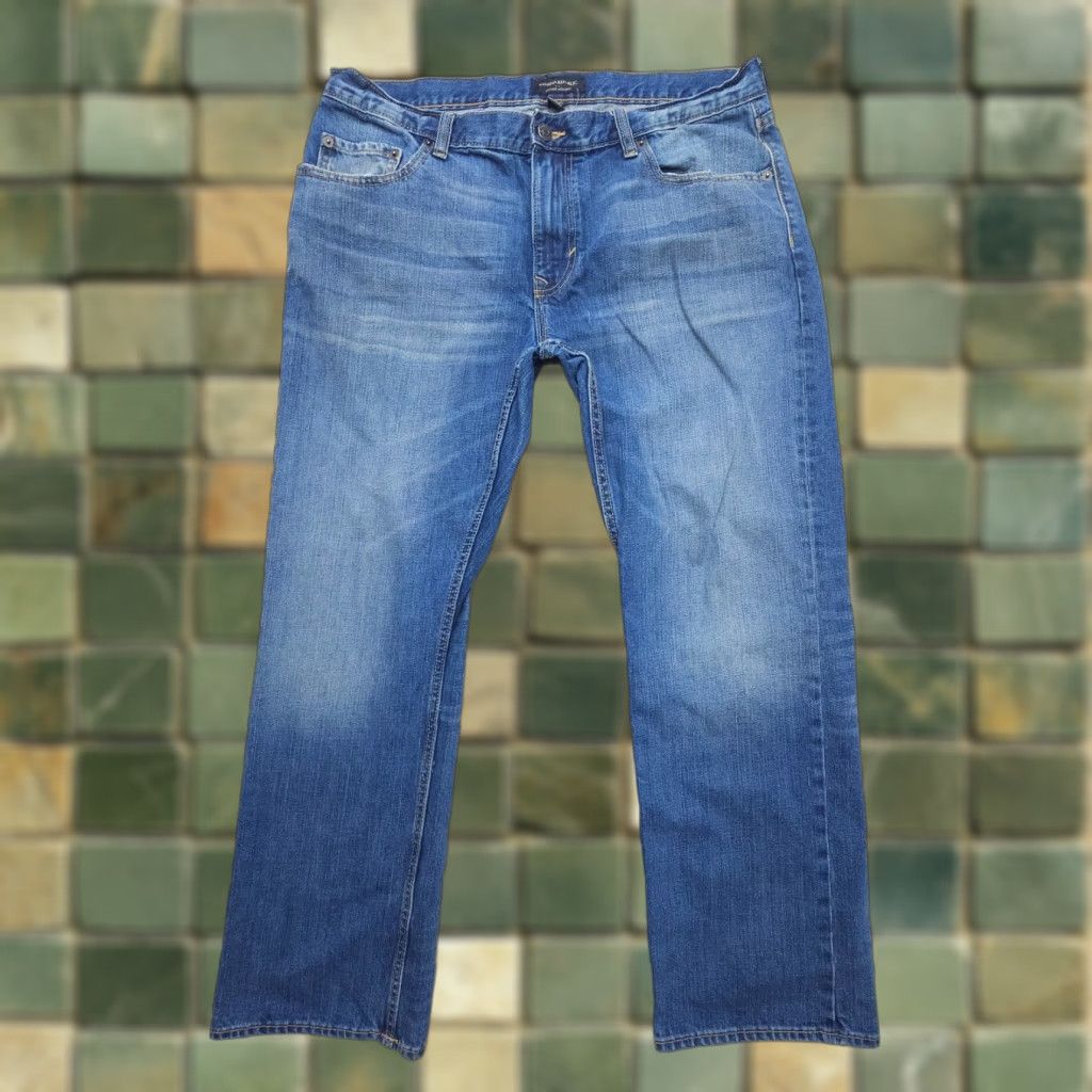 Banana Republic Banana Republic Jeans Mens 36 x 29 Straight Denim Blue Solid Cotton Regular 5-Pocket Vintage? No Size US 36 / EU 52 - 1 Thumbnail
