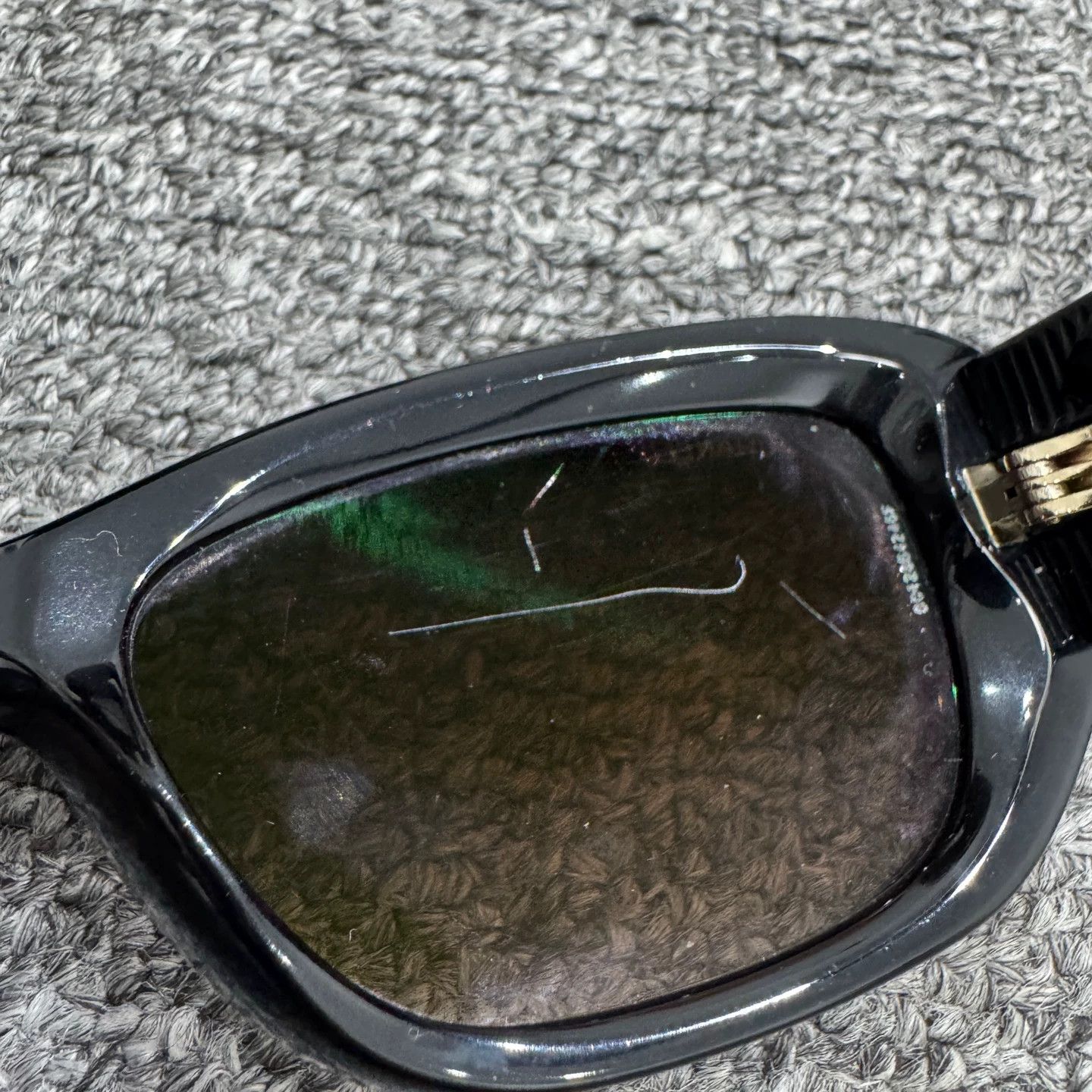 Chanel Chanel 95 New Scratched Shades One Size Size ONE SIZE - 4 Thumbnail