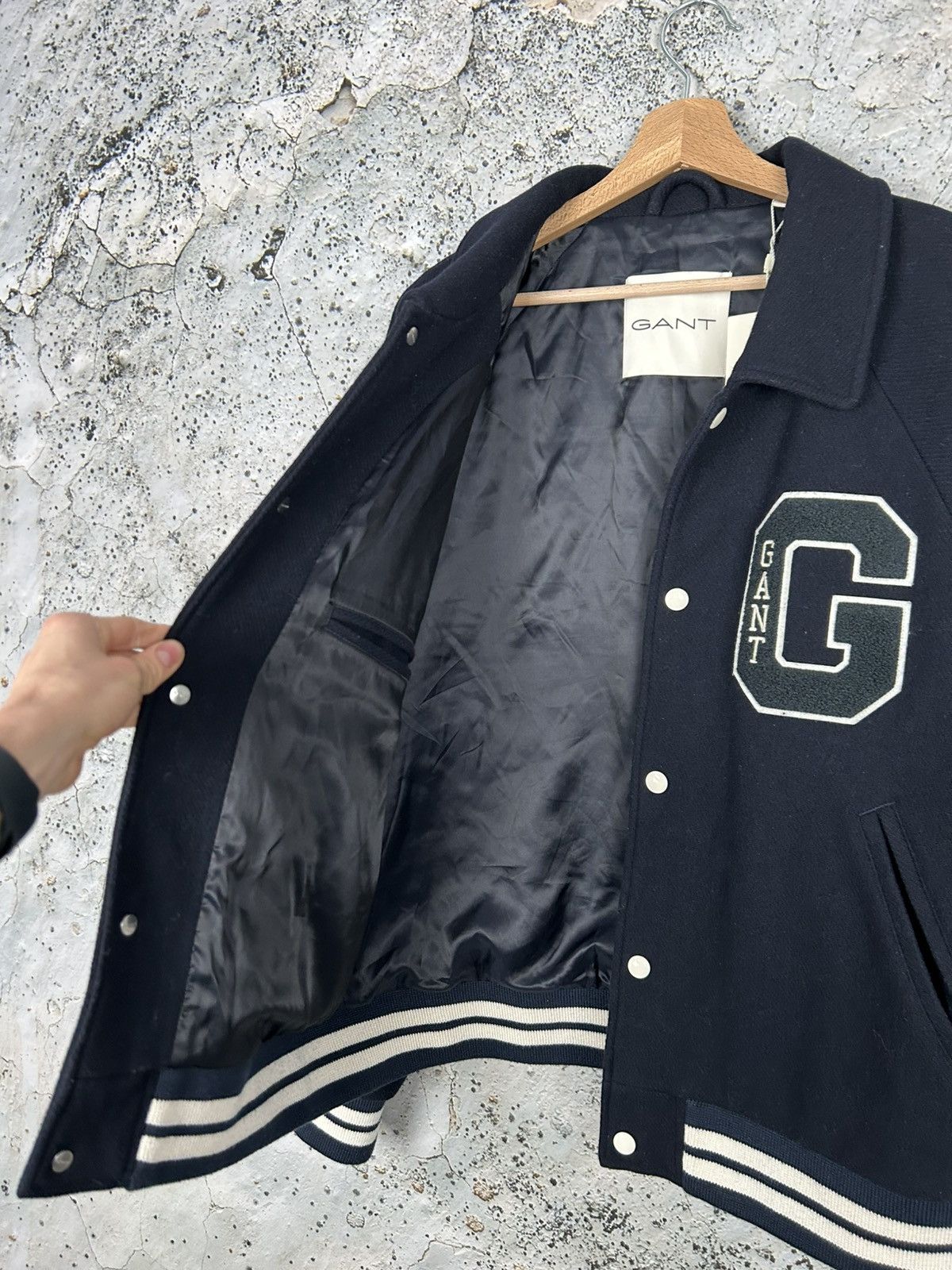 Gant Gant Navy Wool Varsity Jacket New Streetwear Rap USA Boxy Size US L / EU 52-54 / 3 - 4 Thumbnail