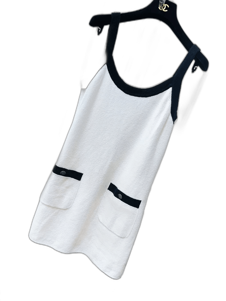 Chanel Chanel 23P White Black Knit Dress Size L / US 10 / IT 46 - 1 Thumbnail