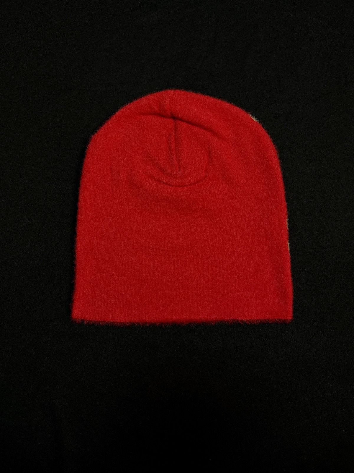 Japanese Brand Chief Keef Glo Gang Graphic No Cuff Red Mohair Beanie Hat OS Size ONE SIZE - 4 Thumbnail
