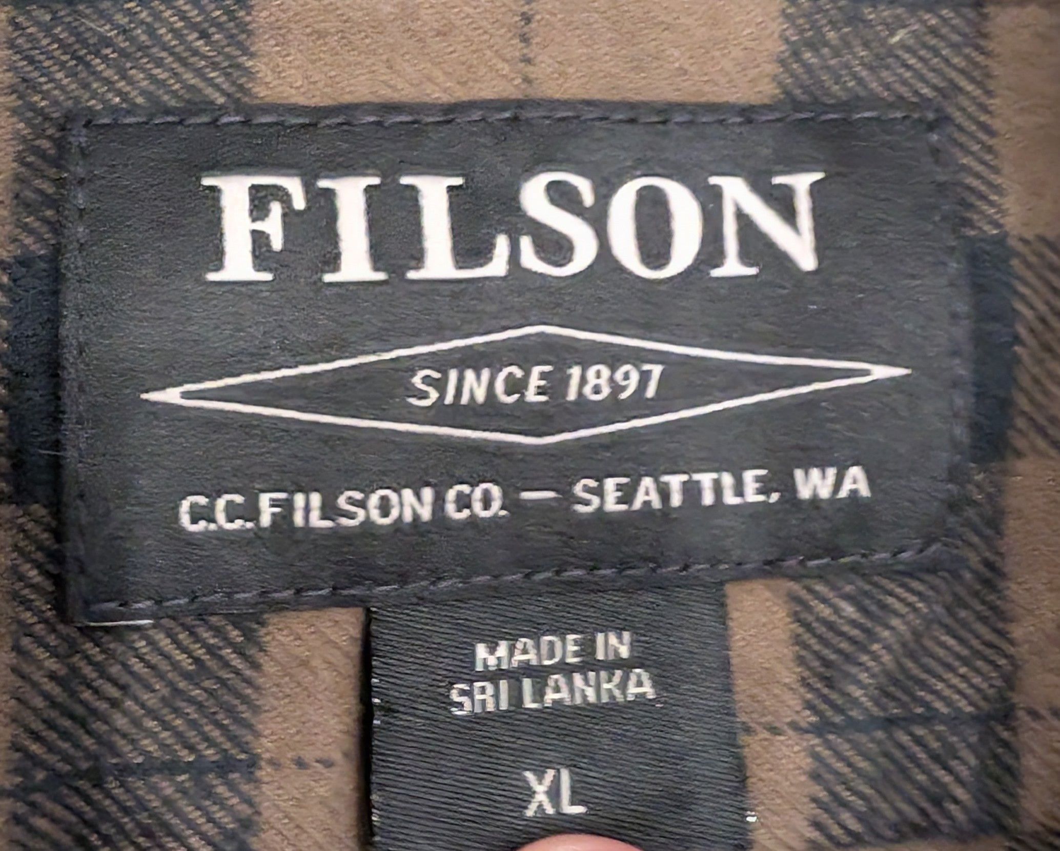 Filson Filson Alaskan Guide Shirt Flannel Otter Green Black Plaid Size US XL / EU 56 / 4 - 3 Thumbnail