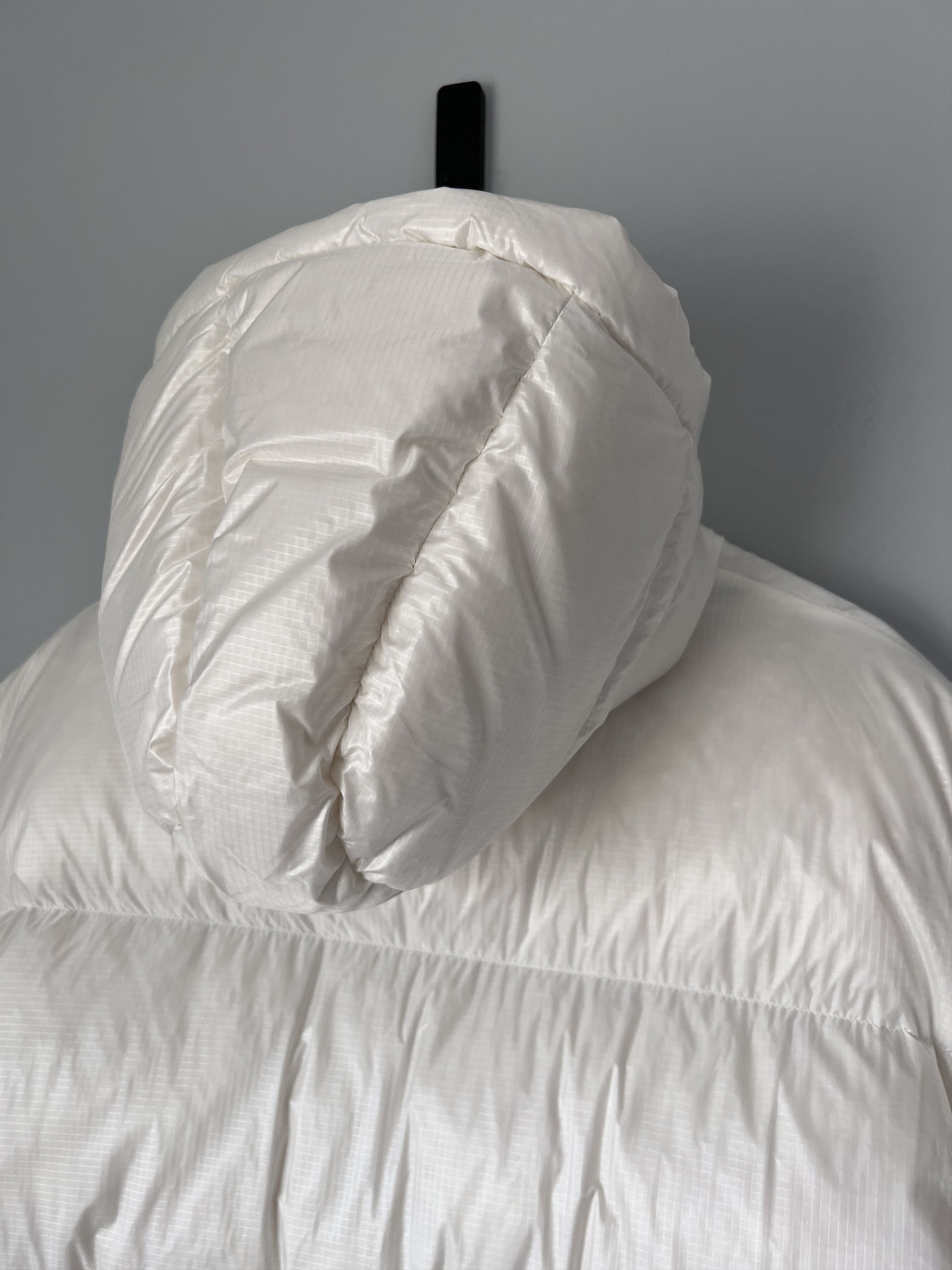 Madhappy Madhappy Fall 2024 Hooded Cozy Puffer Jacket in White Size US XL / EU 56 / 4 - 6 Thumbnail