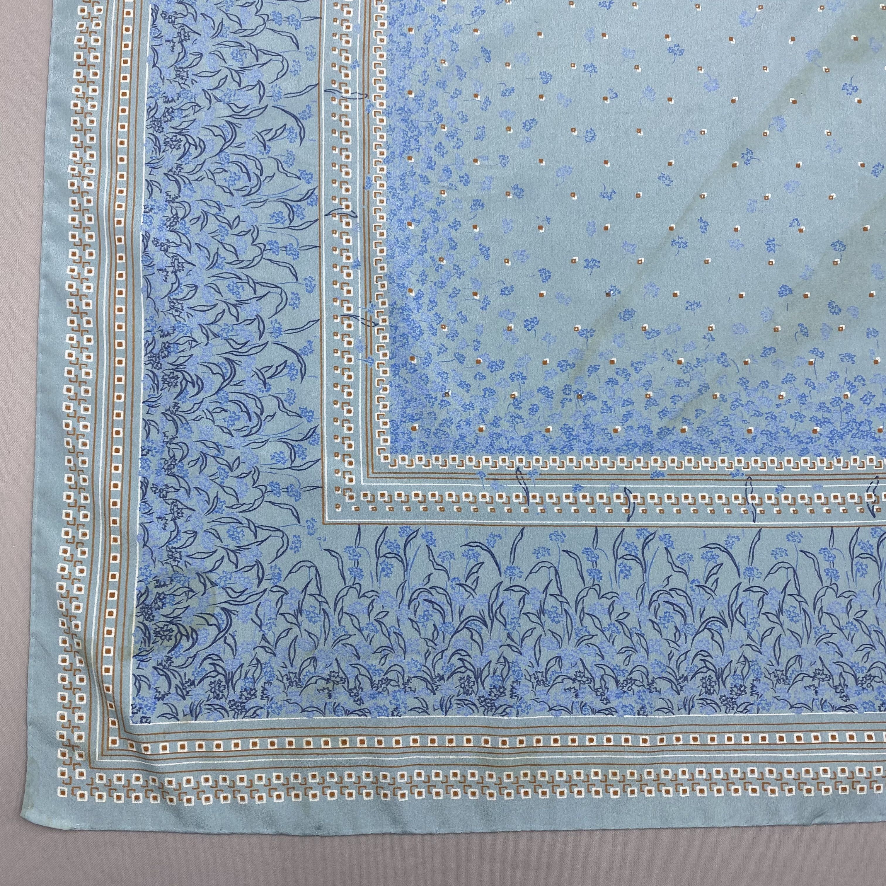 Japanese Brand Vintage Flower Grid SILK Scarf Twill Stole Wraps Scarves Size ONE SIZE - 8 Thumbnail