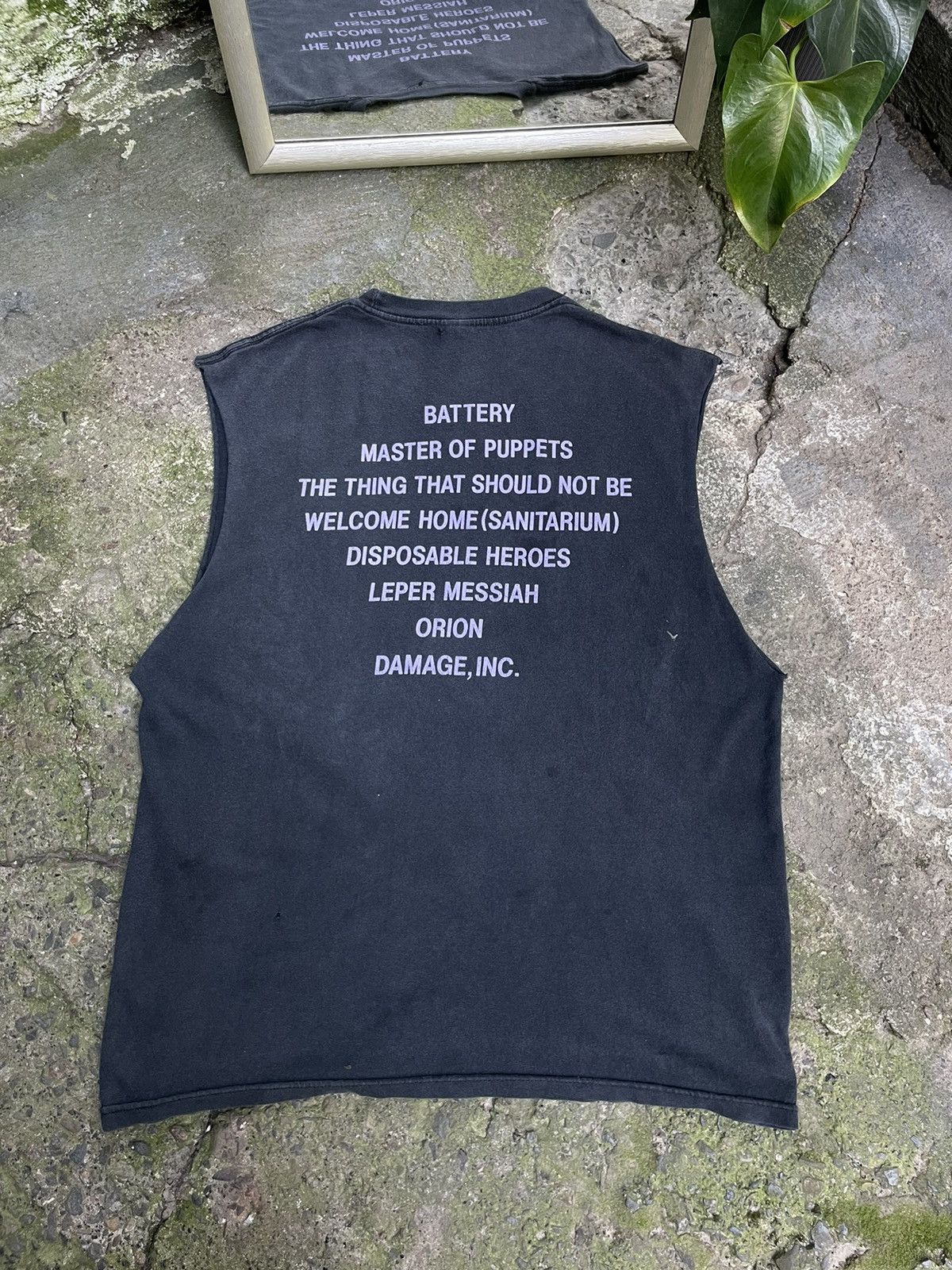 Metallica Vintage Metallica 1994 Master Of Puppets T-Shirt Fade RARE Size US L / EU 52-54 / 3 - 2 Thumbnail