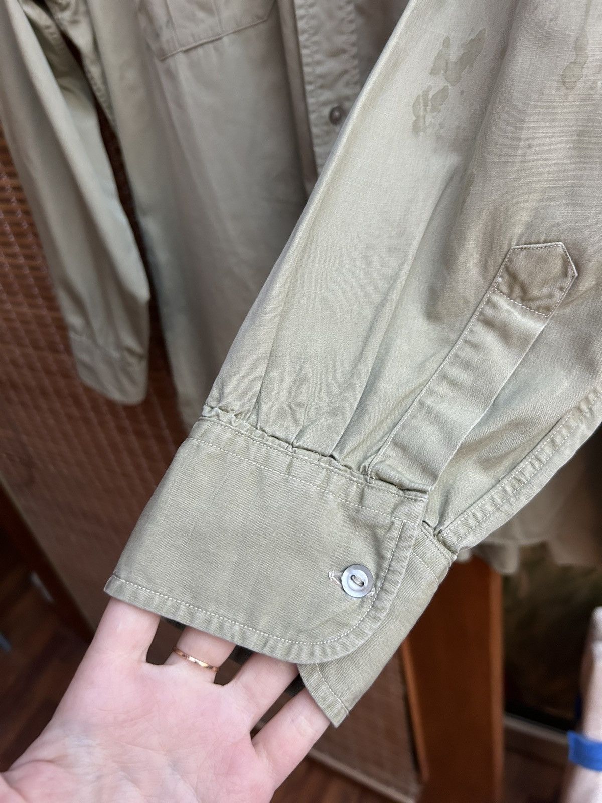 Van Heusen 50’s British Army Officer’s Shirt By Van Heusen Size US XL / EU 56 / 4 - 9 Thumbnail