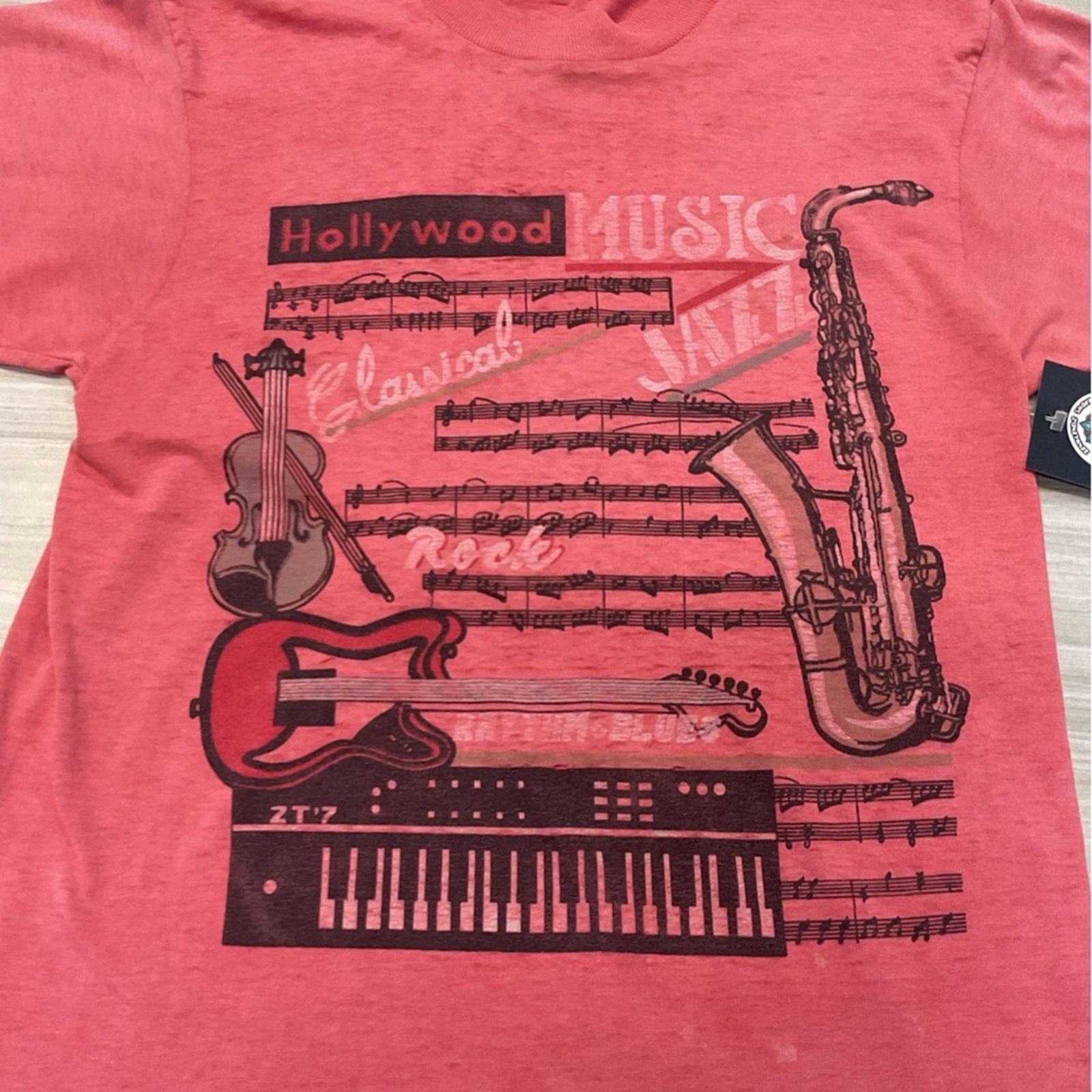 Vintage Vintage 90s Hollywood Music T-Shirt Size US M / EU 48-50 / 2 - 5 Thumbnail