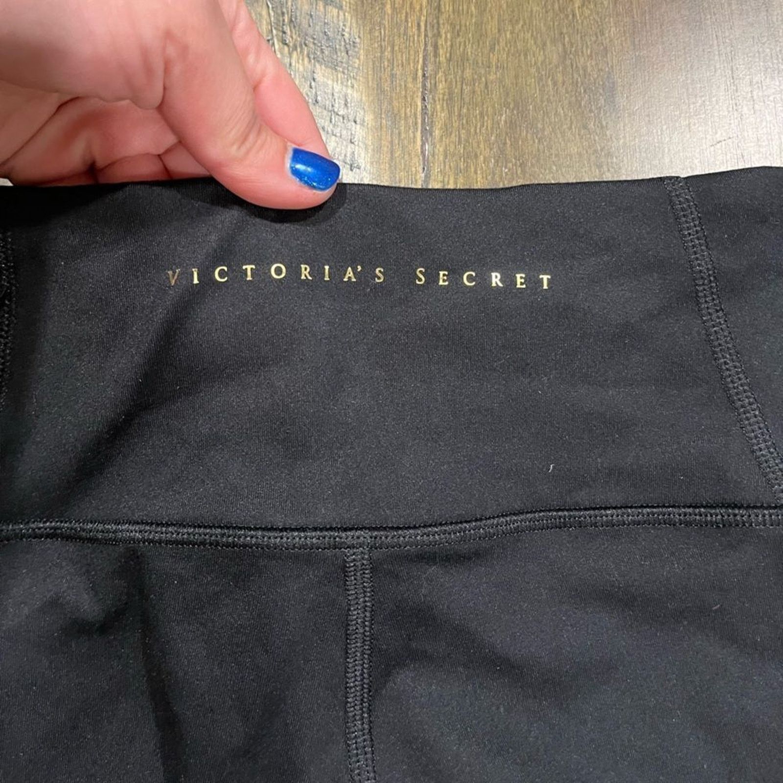 Victoria's Secret NWOT Victoria's Secret Athletic Ankle Length Leggings Size 8 Size 30" / US 8 / IT 44 - 8 Thumbnail