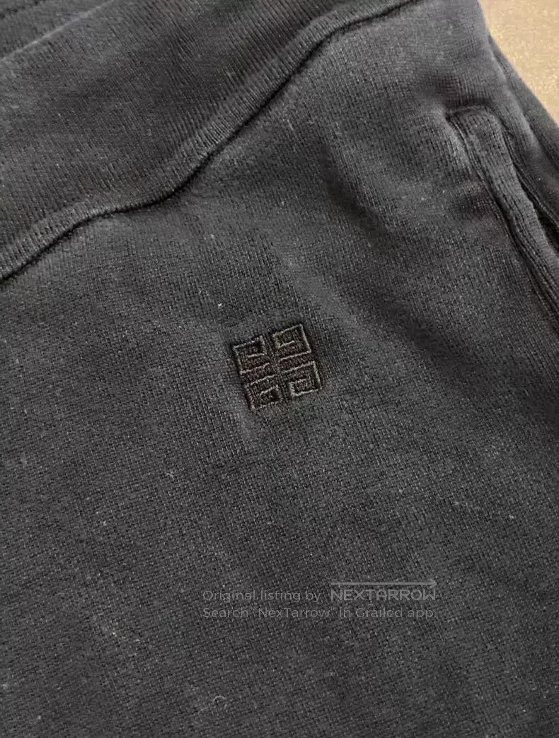 Givenchy Givenchy size XS Black Mulberry Silk Patchwork Metal Embro Size US 27 - 3 Thumbnail