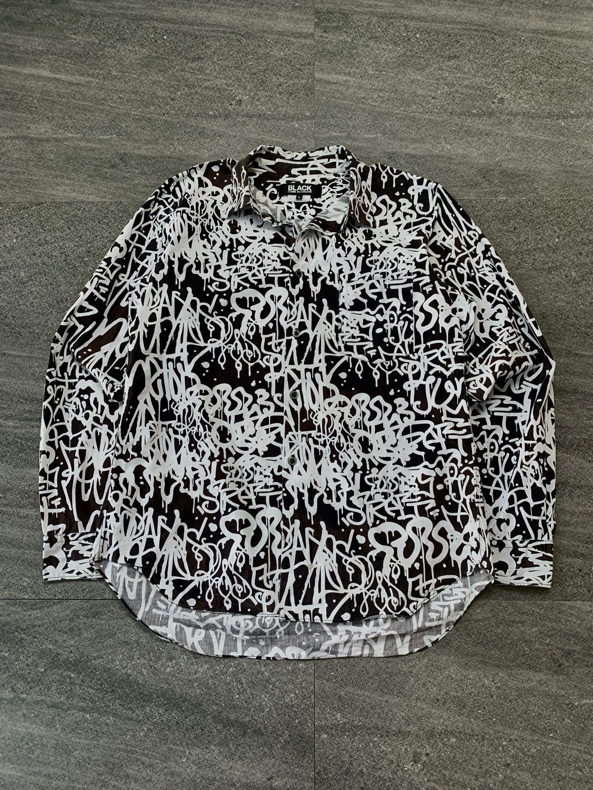 Comme des Garcons Black FREE TAX! Graffiti Printed Shirt - Medium Size US M / EU 48-50 / 2 - 2 Thumbnail