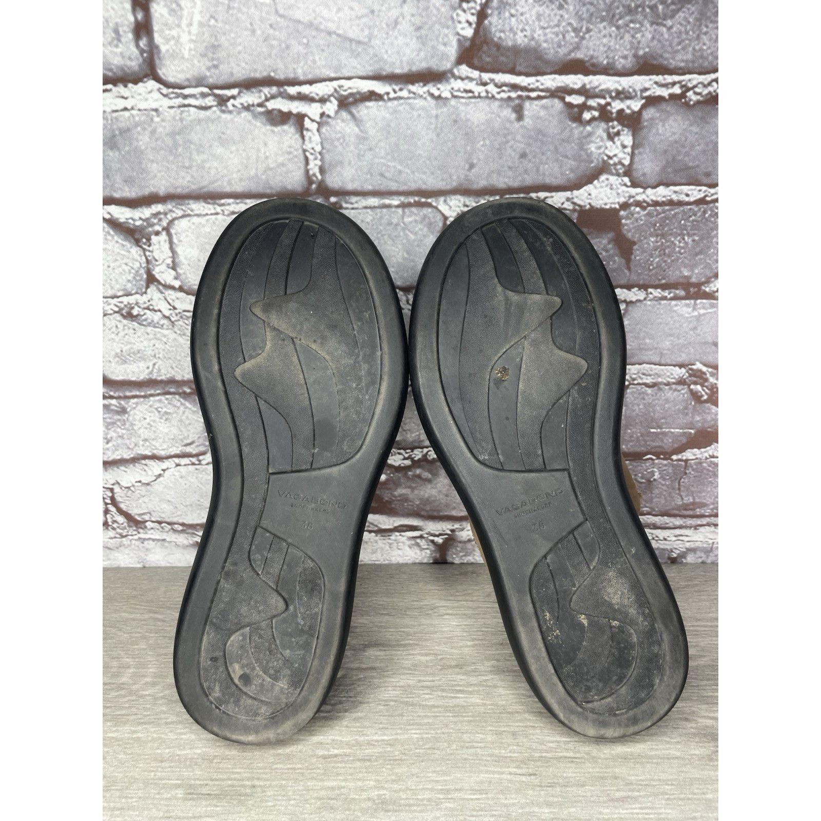 Vagabond Vagabond Blenda Brown Nubuck Leather Slide Platform Sandals Size US 7.5 / IT 37.5 - 23 Thumbnail