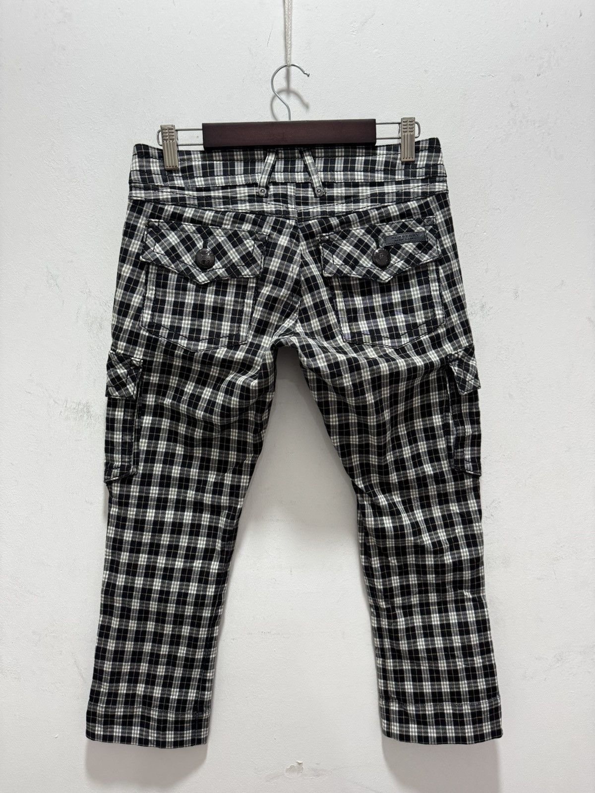 Burberry BURBERRY LONDON BLUE LABEL TARTAN CROPPED SLIM TROUSERS Size 28" / US 6 / IT 42 - 7 Thumbnail