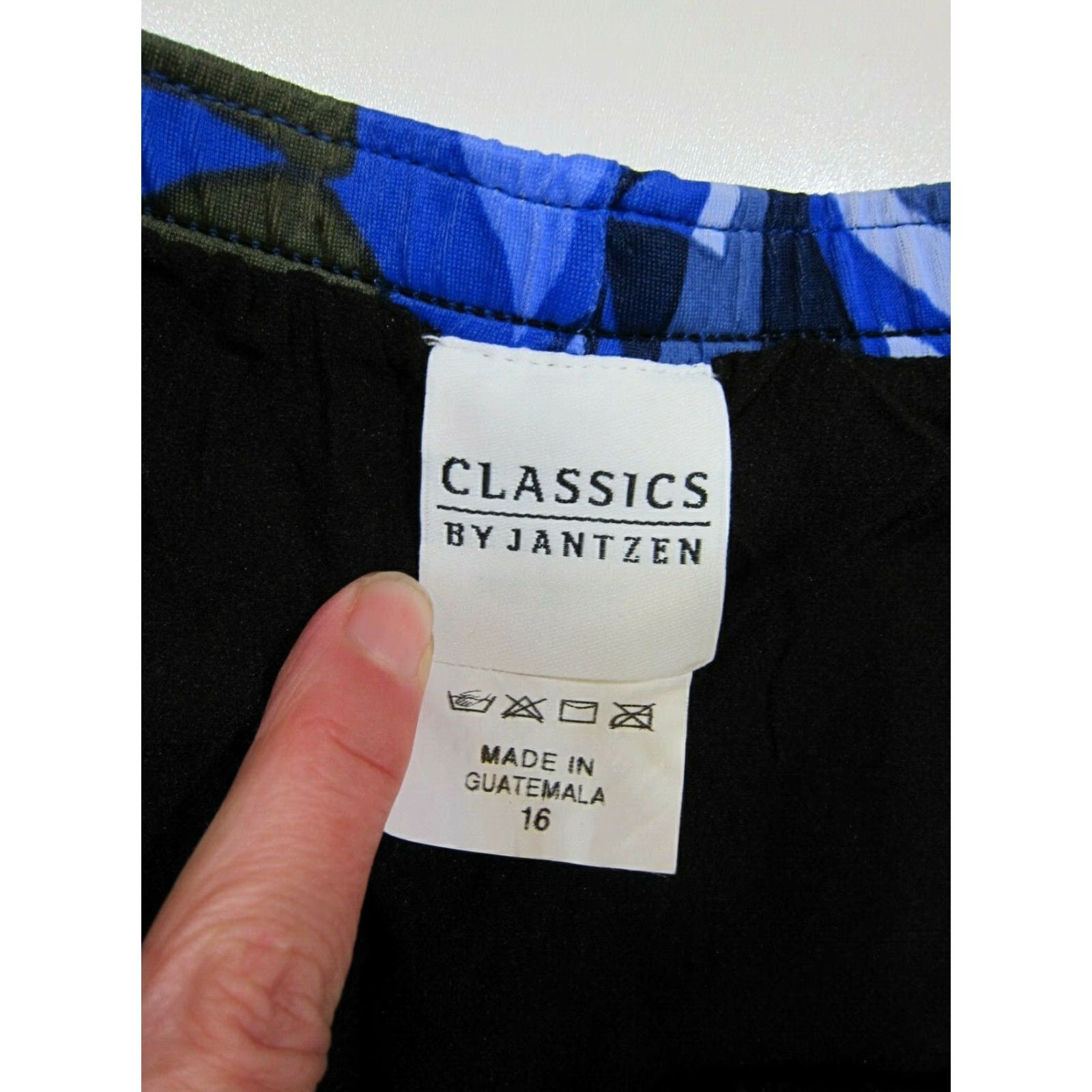 Jantzen VINTAGE Jantzen Classics Blue Green Hawaiian Floral Stretch Flowy Lined Short L Size 28" / US 6 / IT 42 - 3 Thumbnail