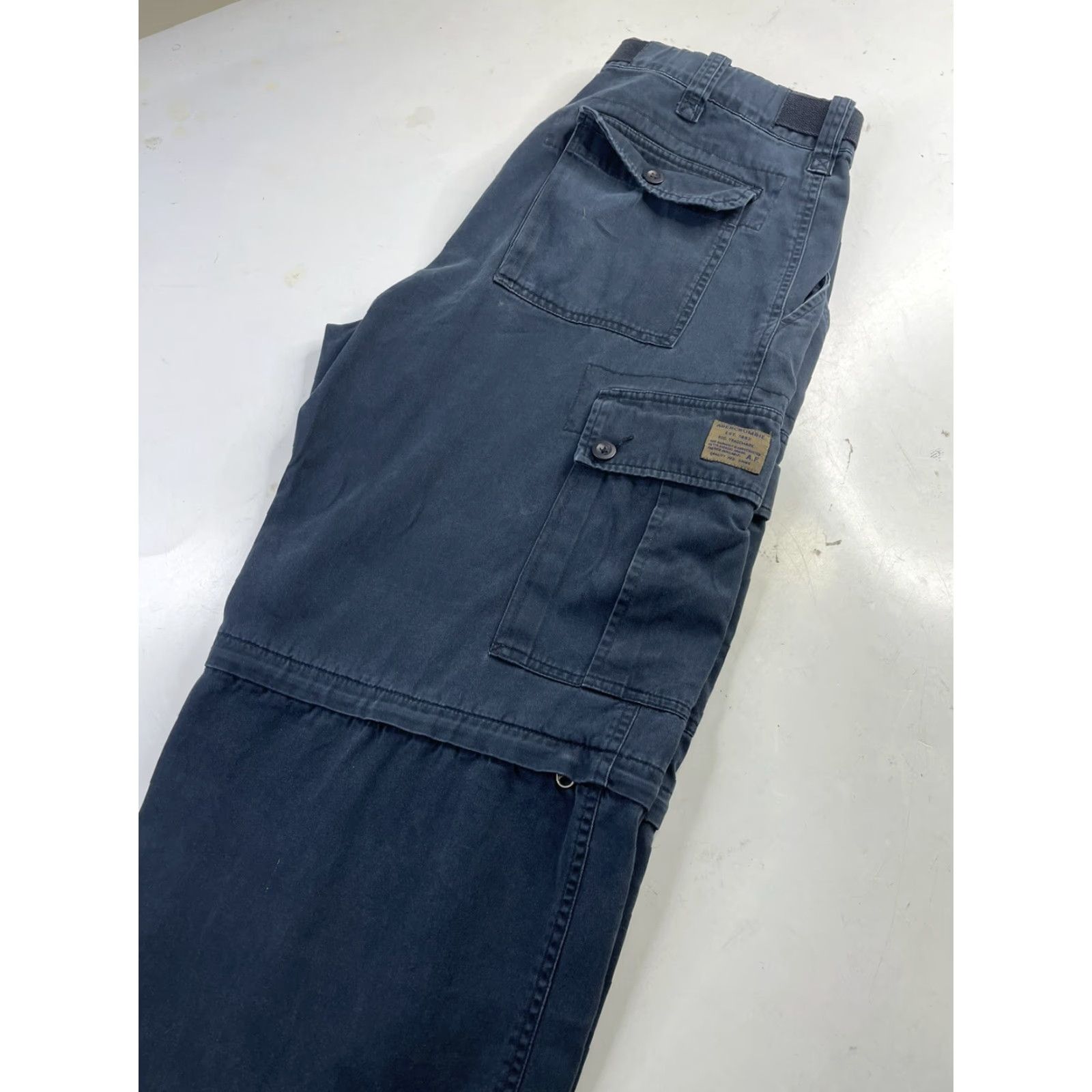 Abercrombie & Fitch VINTAGE Abercrombie & Fitch Cargo Pants Blue Belted Men's Medium Size US 31 - 3 Thumbnail