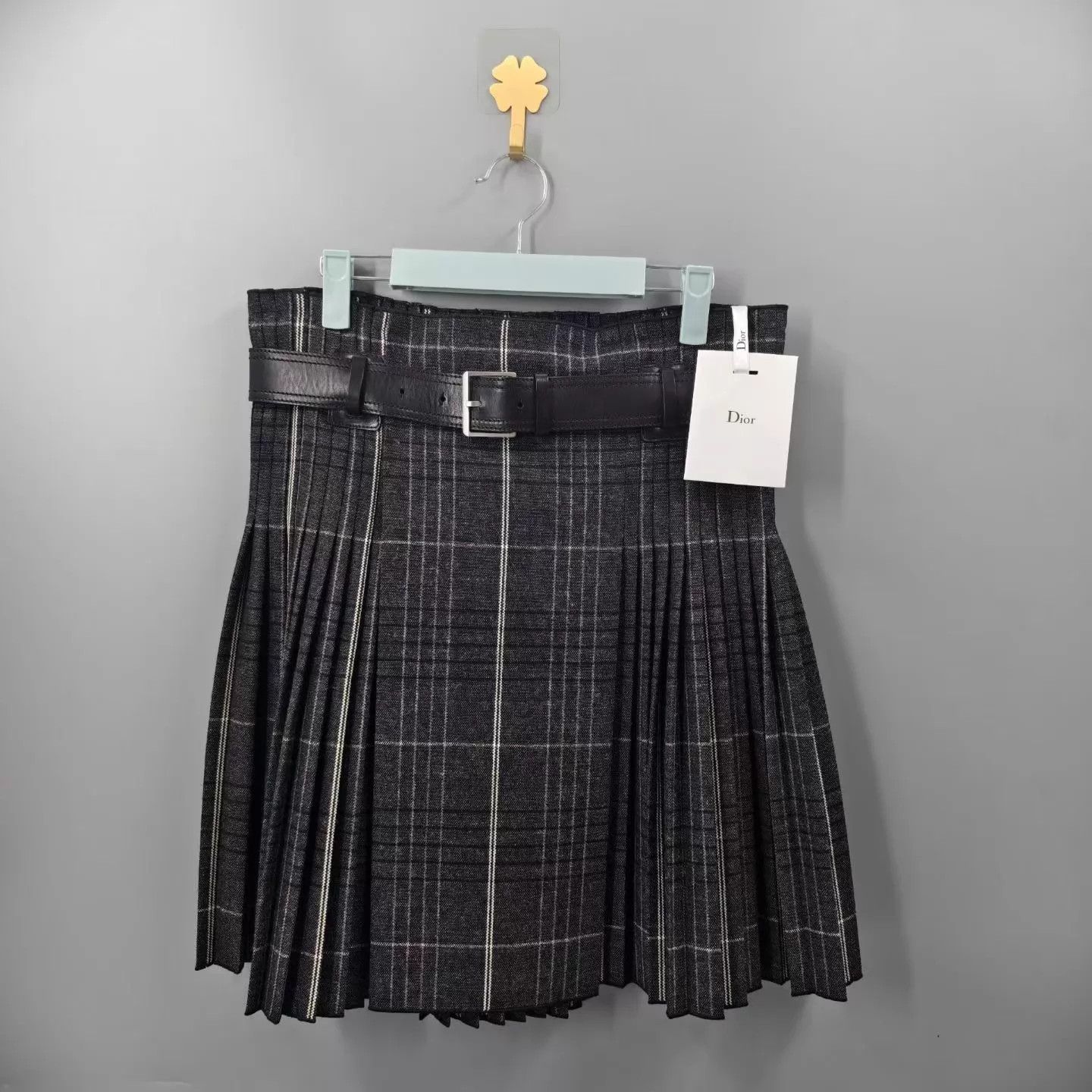 Dior Dior Black Logo Wool Check Pleated Short Skirt 34 99 Size 25" / US 0 / IT 36 - 1 Thumbnail