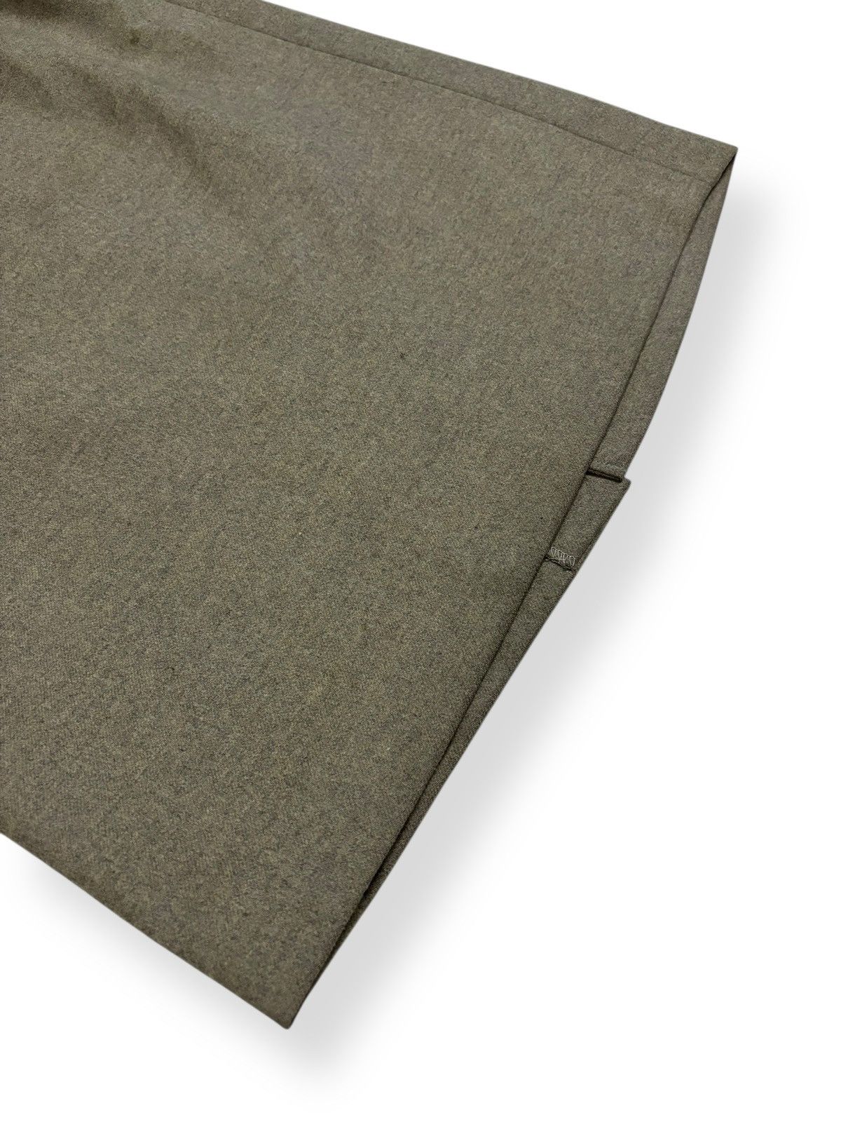 Margaret Howell Margaret Howell Wool Pleated Pencil Skirt in Khaki Green Size 24" / US 00 / IT 34 - 6 Thumbnail