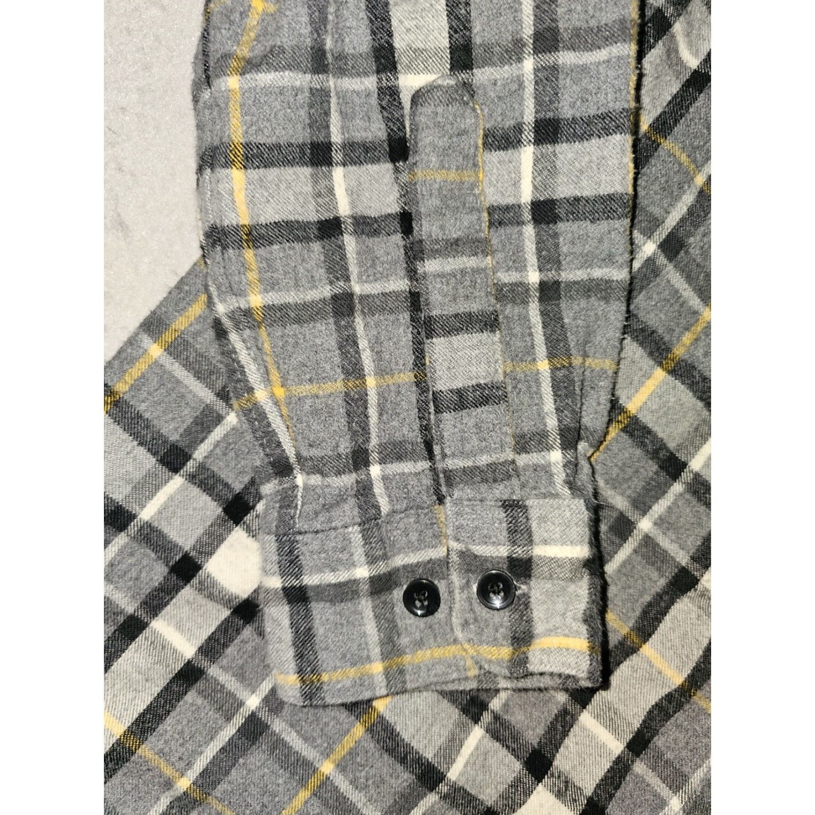 Vintage VINTAGE L.L. Bean Flannel Shirt Grey Plaid Slightly Fitted Button-Up Mens Sz M Regular Shirt Mens Gray Plaid Classic Outdoor Lumberjack Size US M / EU 48-50 / 2 - 5 Thumbnail
