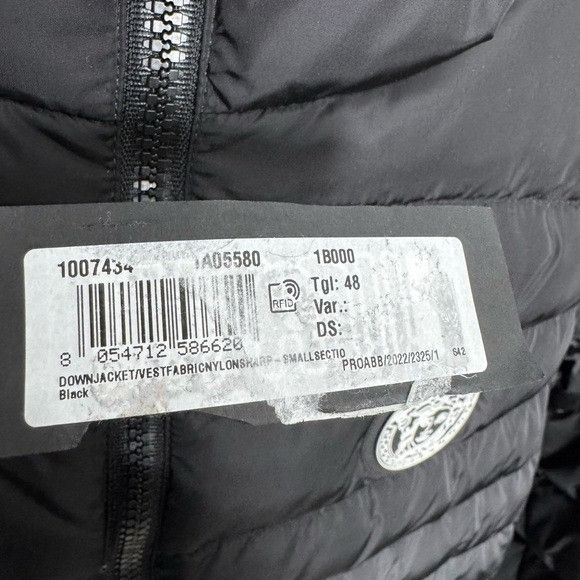 Versace Versace Medusa Hooded Down Jacket Nylon Black Men’s IT 48/US Size US M / EU 48-50 / 2 - 3 Thumbnail