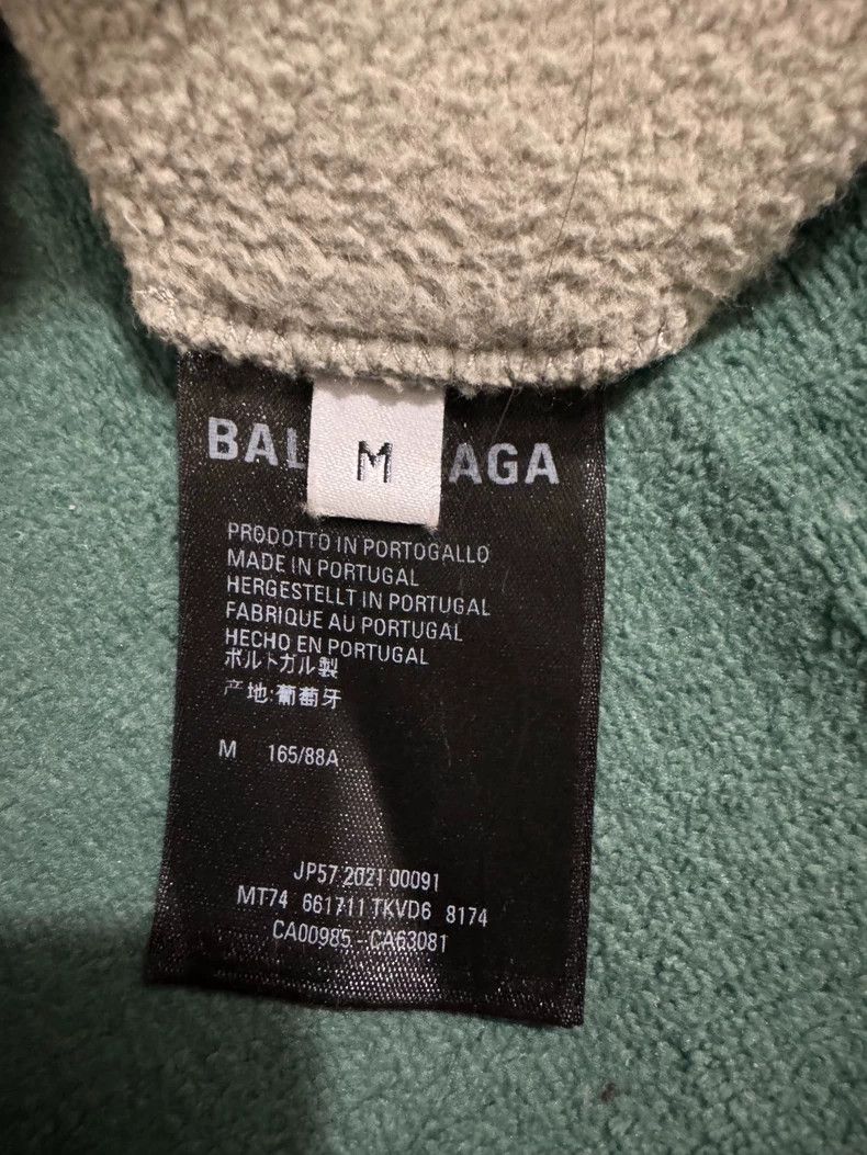 Balenciaga Balenciaga Blurring logo letters to wash and destroy hooded Size US M / EU 48-50 / 2 - 3 Thumbnail