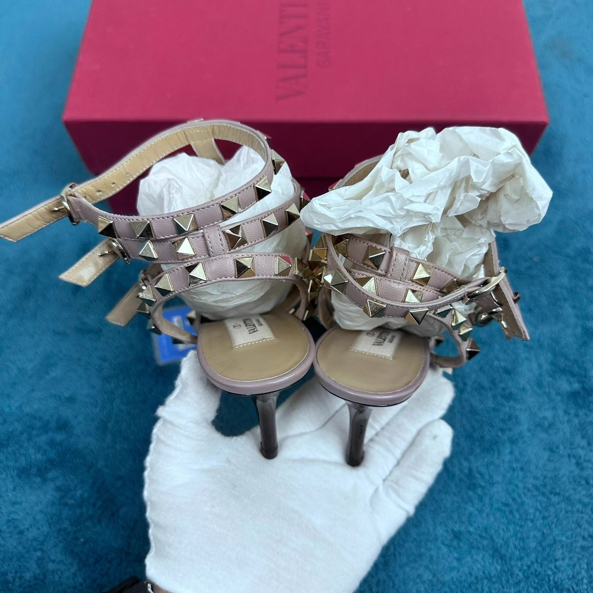 Valentino Valentino Rockstud Patent Pointed Triple Stud Heels 37.5 Size US 7 / IT 37 - 4 Thumbnail