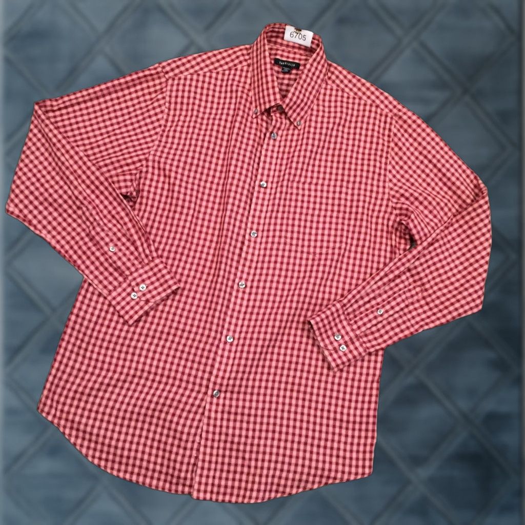 Van Heusen Van Heusen Shirt Mens M Red Plaid Long Sleeve Button Up Shirt Size US M / EU 48-50 / 2 - 1 Thumbnail
