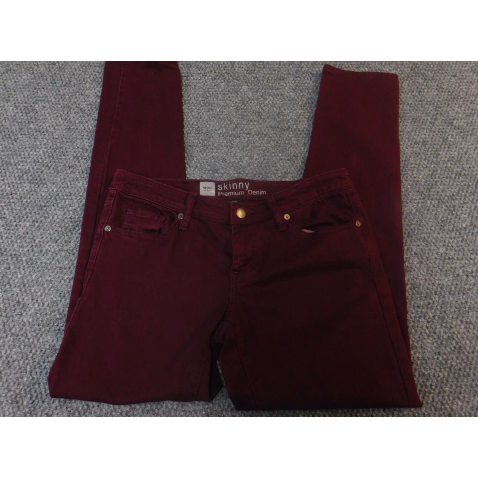 Mossimo Mossimo Womens Jeans 4 Burgundy Skinny Premium Denim with Pockets Zip 29in Inseam Regular Rise Mid Stretch Red Cotton Size 27" / US 4 / IT 40 - 2 Thumbnail