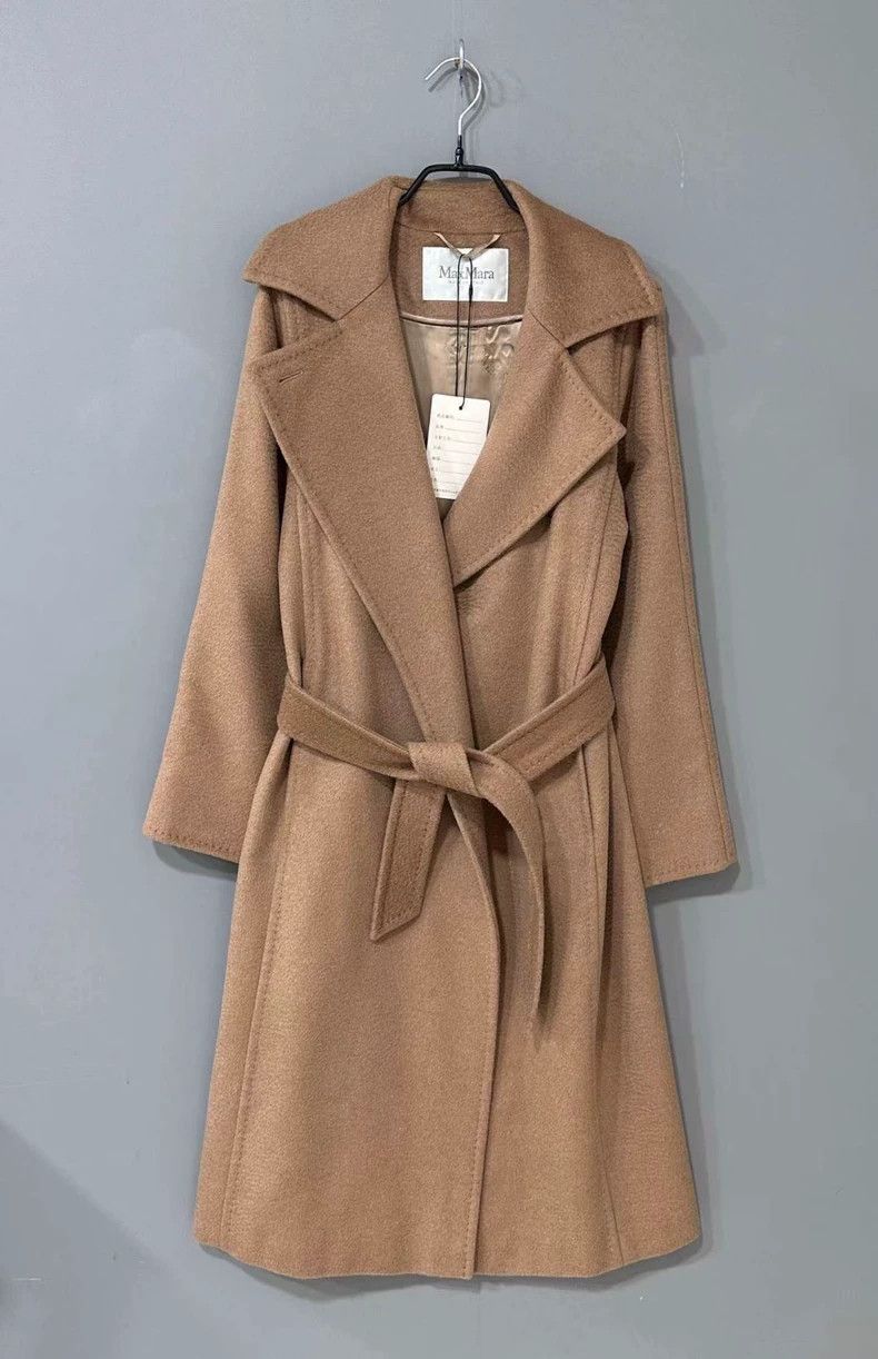 Max Mara Max Mara Coats Size M / US 6-8 / IT 42-44 - 1 Thumbnail