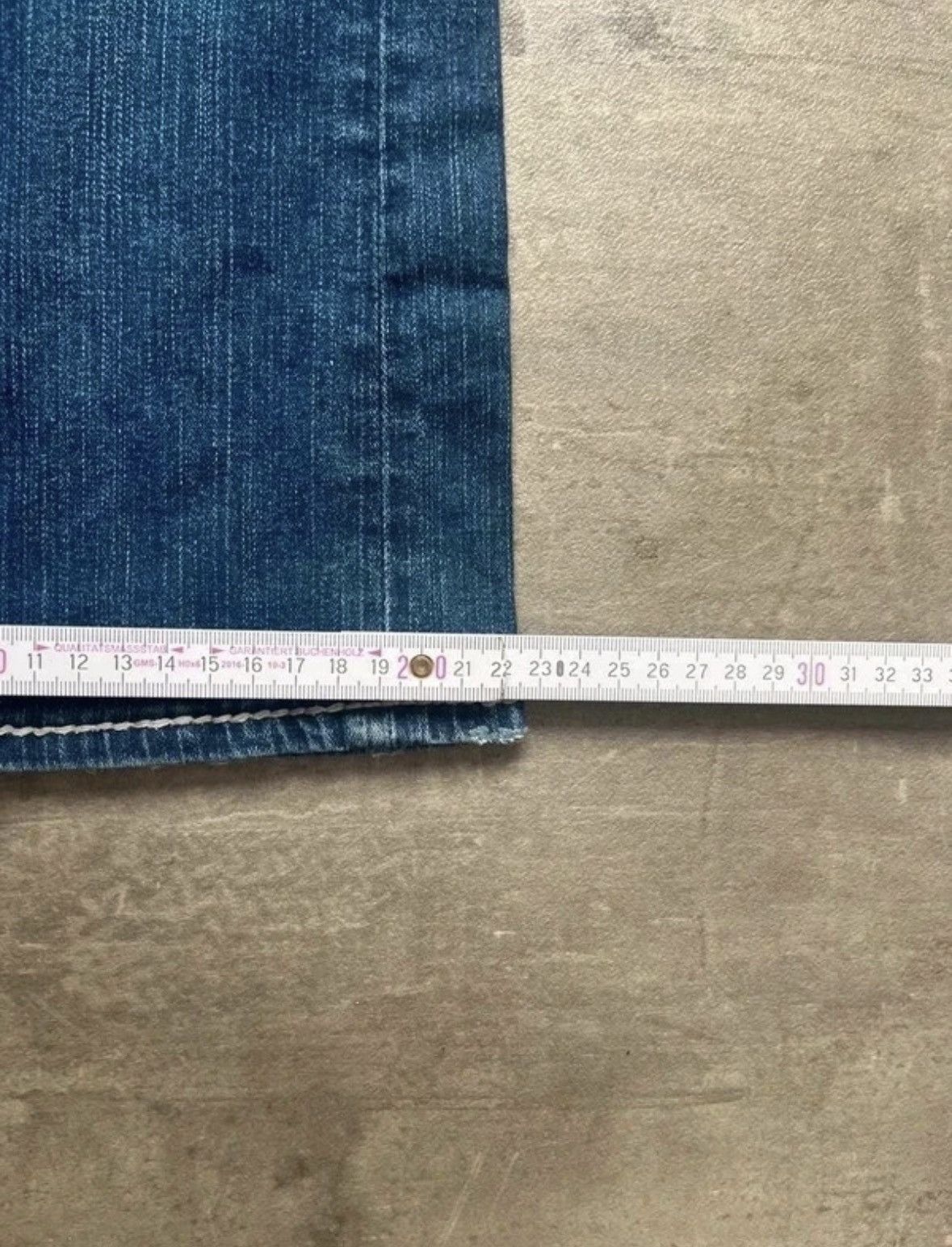 Silver Jeans Co. Silver Jeans low waist bootcut Size US 33 - 9 Thumbnail