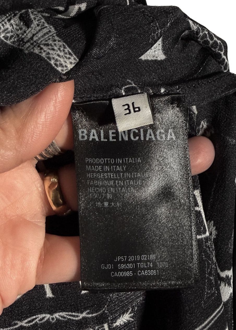 Balenciaga Balenciaga 2019 Black Parisian Logo Print Silk Midi Skirt Size 26" / US 2 / IT 38 - 9 Thumbnail