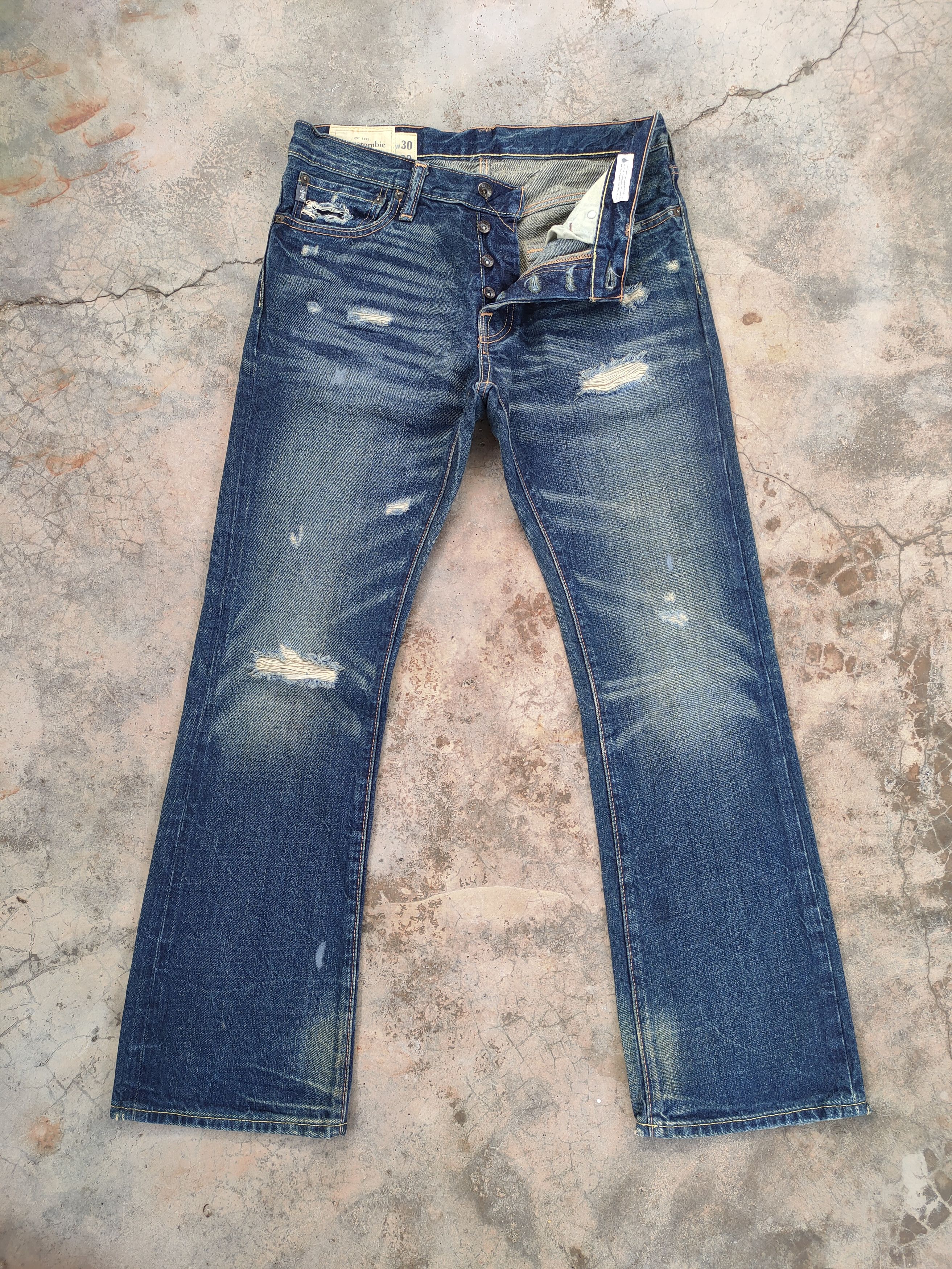 Abercrombie & Fitch VINTAGE FADED DISTRESSED FLARE JEAN DENIM PANTS Size US 32 / EU 48 - 1 Thumbnail
