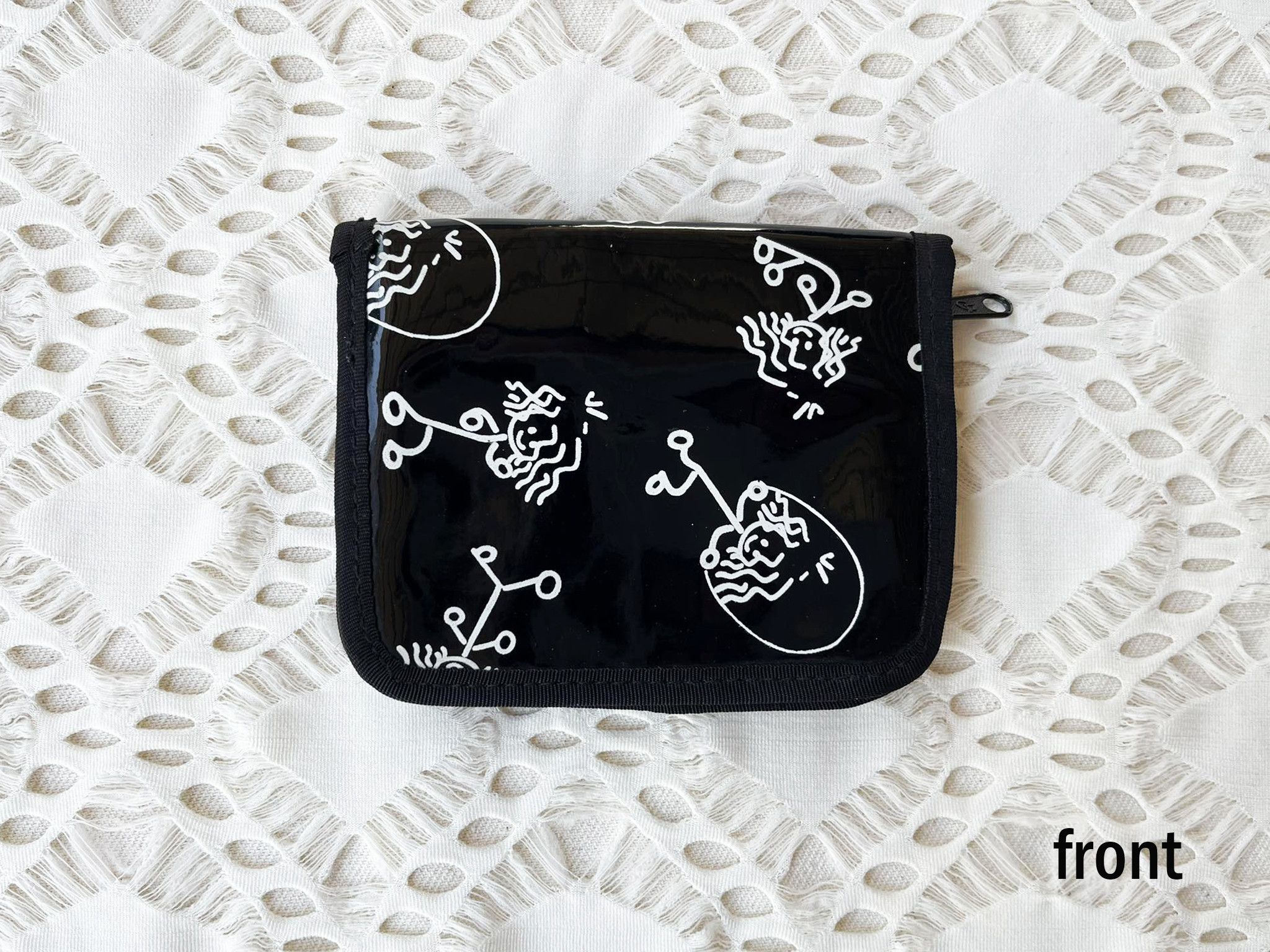 Vintage Shiny Doodle Art PVC zip up wallet, cartoon wallet Size ONE SIZE - 3 Thumbnail