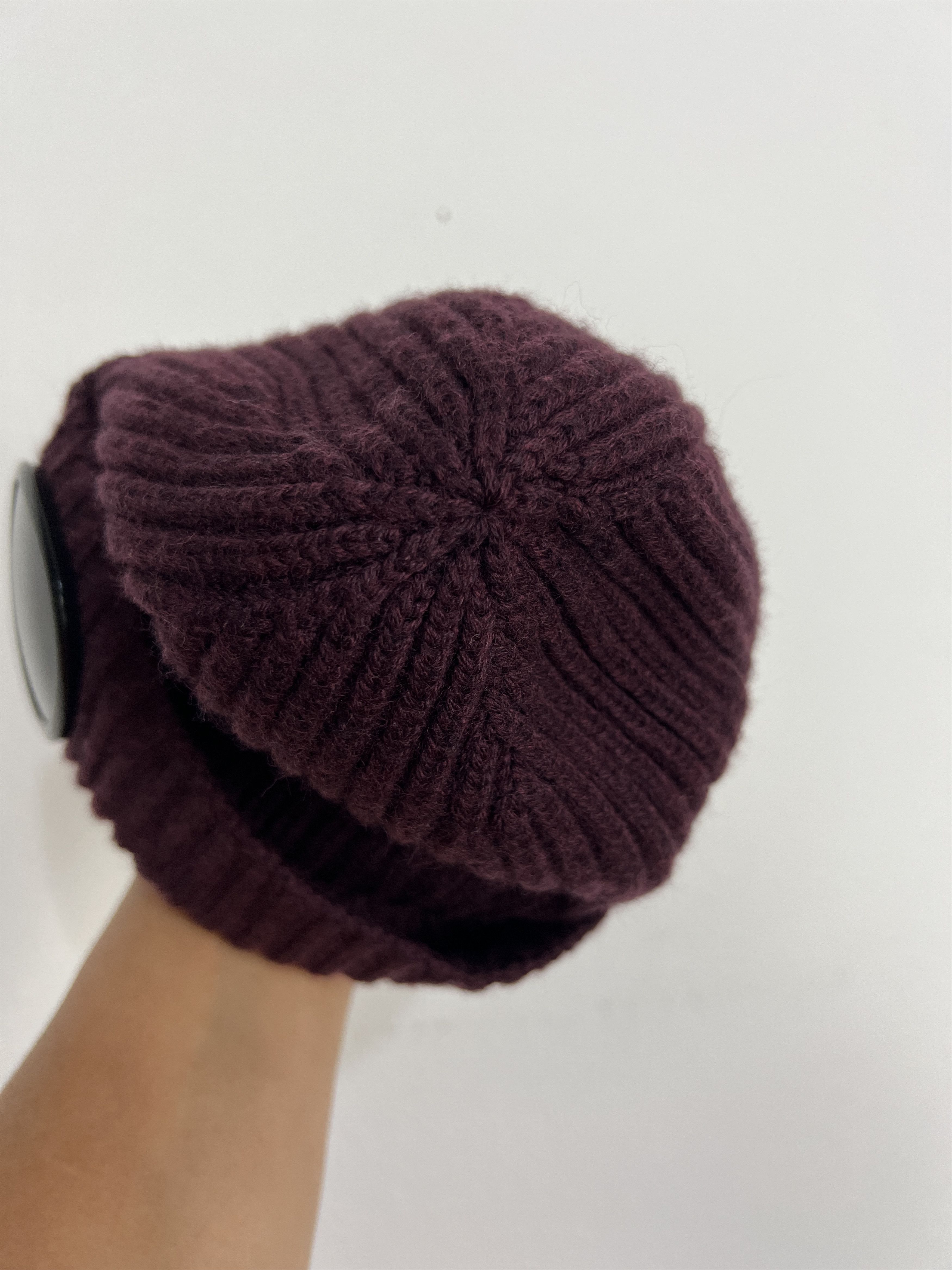 C.P. Company Ribbed Beanie Hat Cap Burdundy Rare Hype Y2K Google Kids Size ONE SIZE - 3 Thumbnail