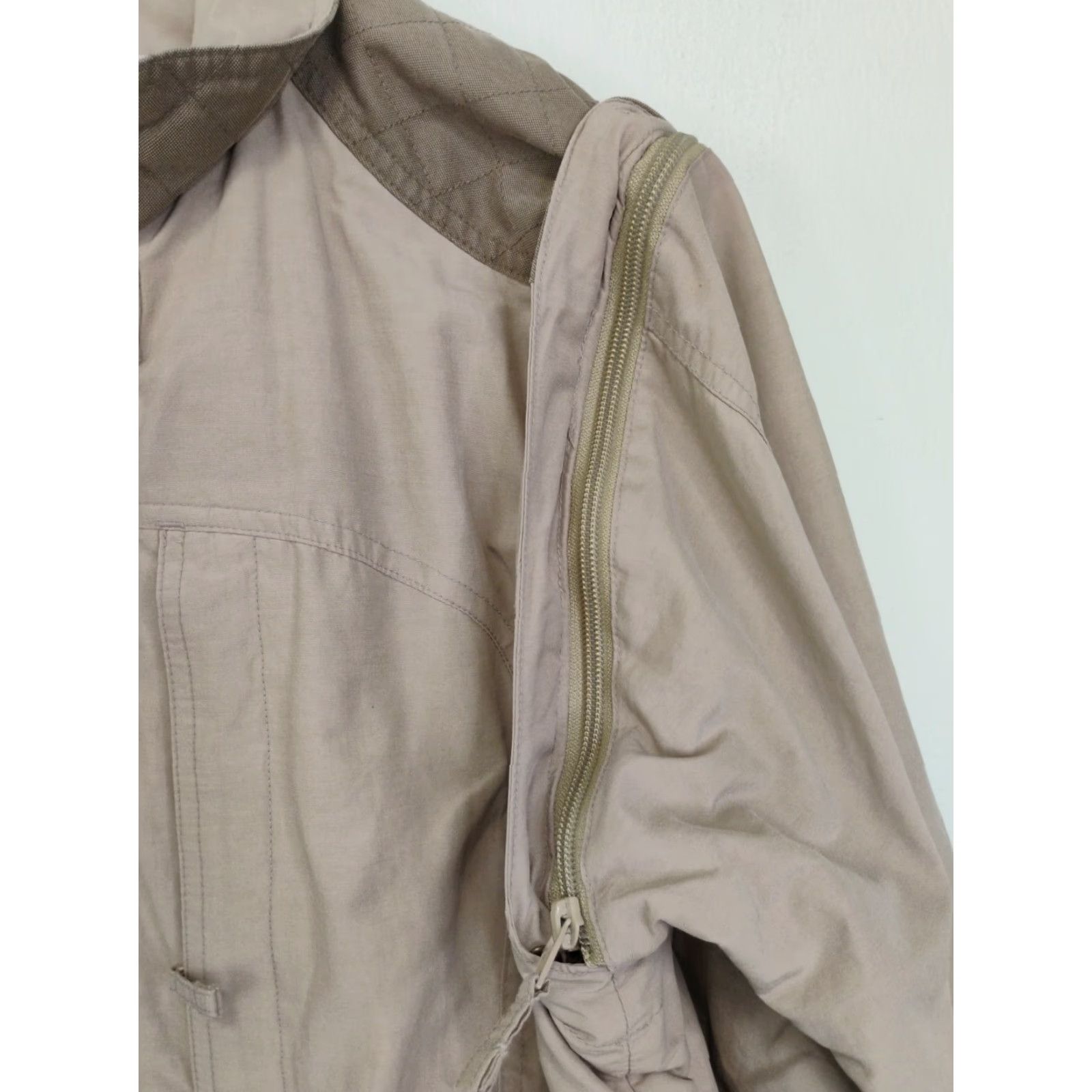 Vintage VINTAGE L.L. Bean Outdoor Field Jacket Women Medium Beige Vest With Removable Sleeves Size M / US 6-8 / IT 42-44 - 4 Thumbnail