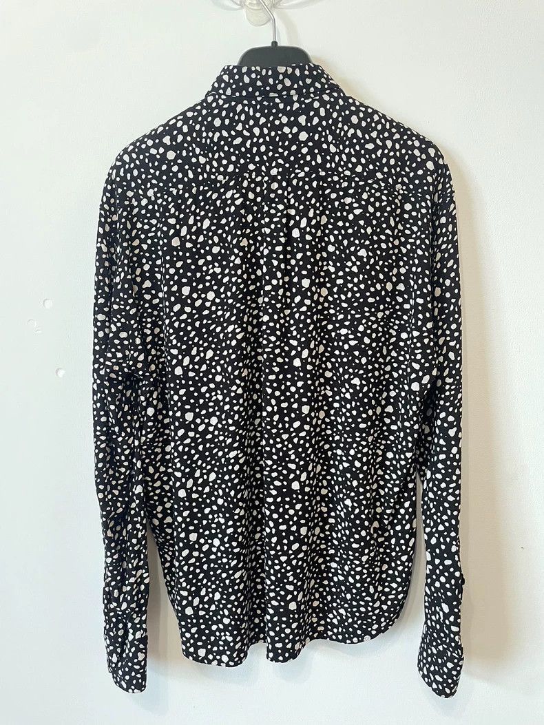 Saint Laurent Paris Saint Laurent Paris Saint Laurent Long Sleeve Shirt with P Size US M / EU 48-50 / 2 - 3 Thumbnail